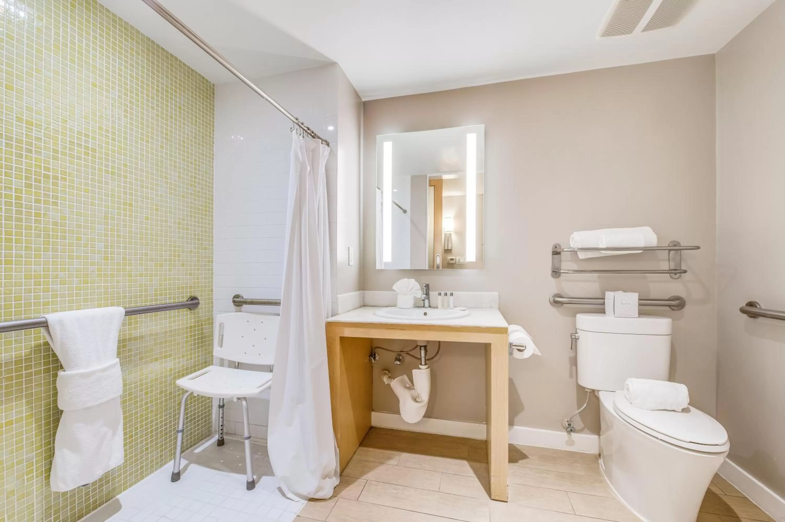 Bathroom in The Landon Bay Harbor-Miami Beach