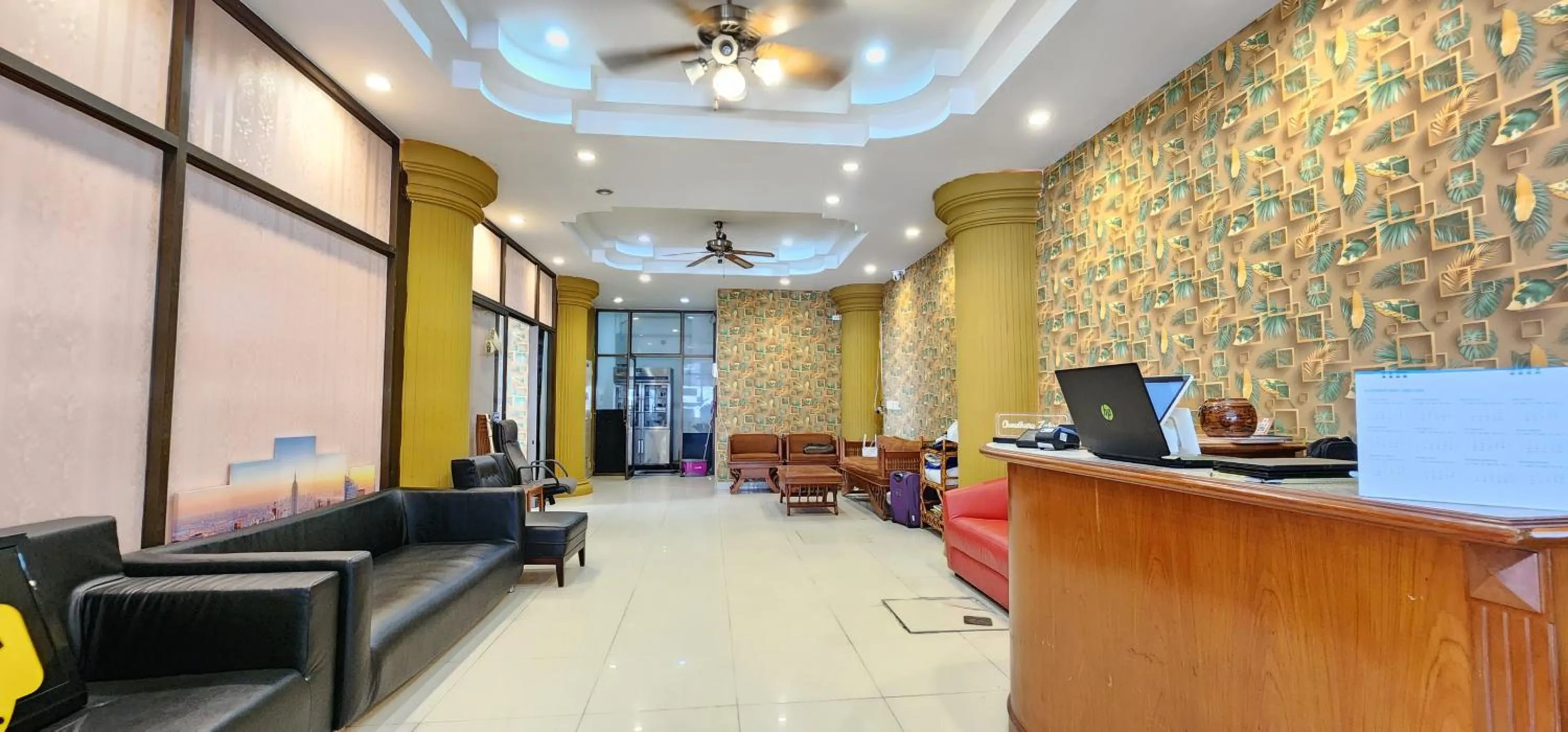 Lobby or reception in Royal Sweet Hotel