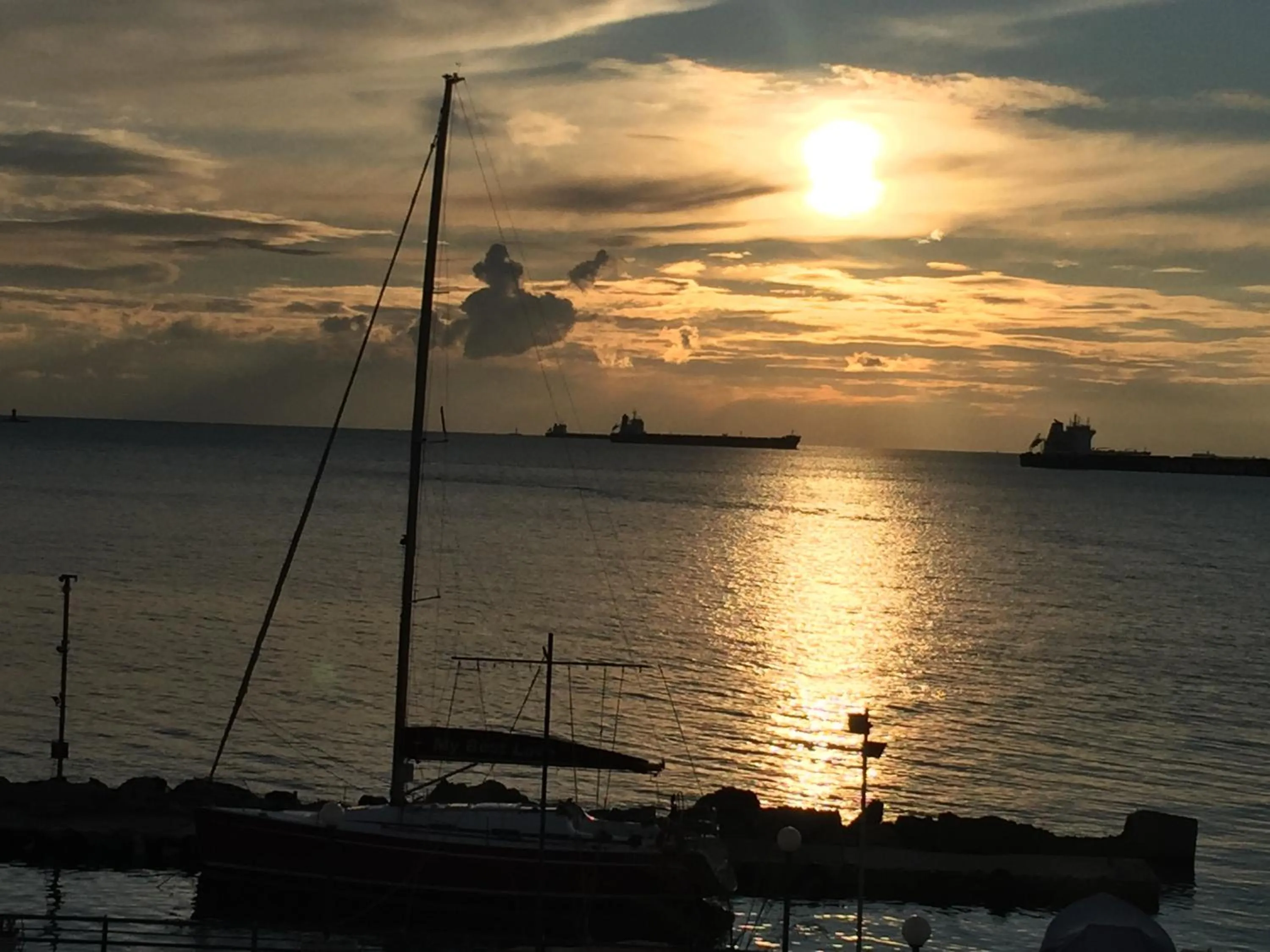 Communal lounge/ TV room in Hotel Virgilio