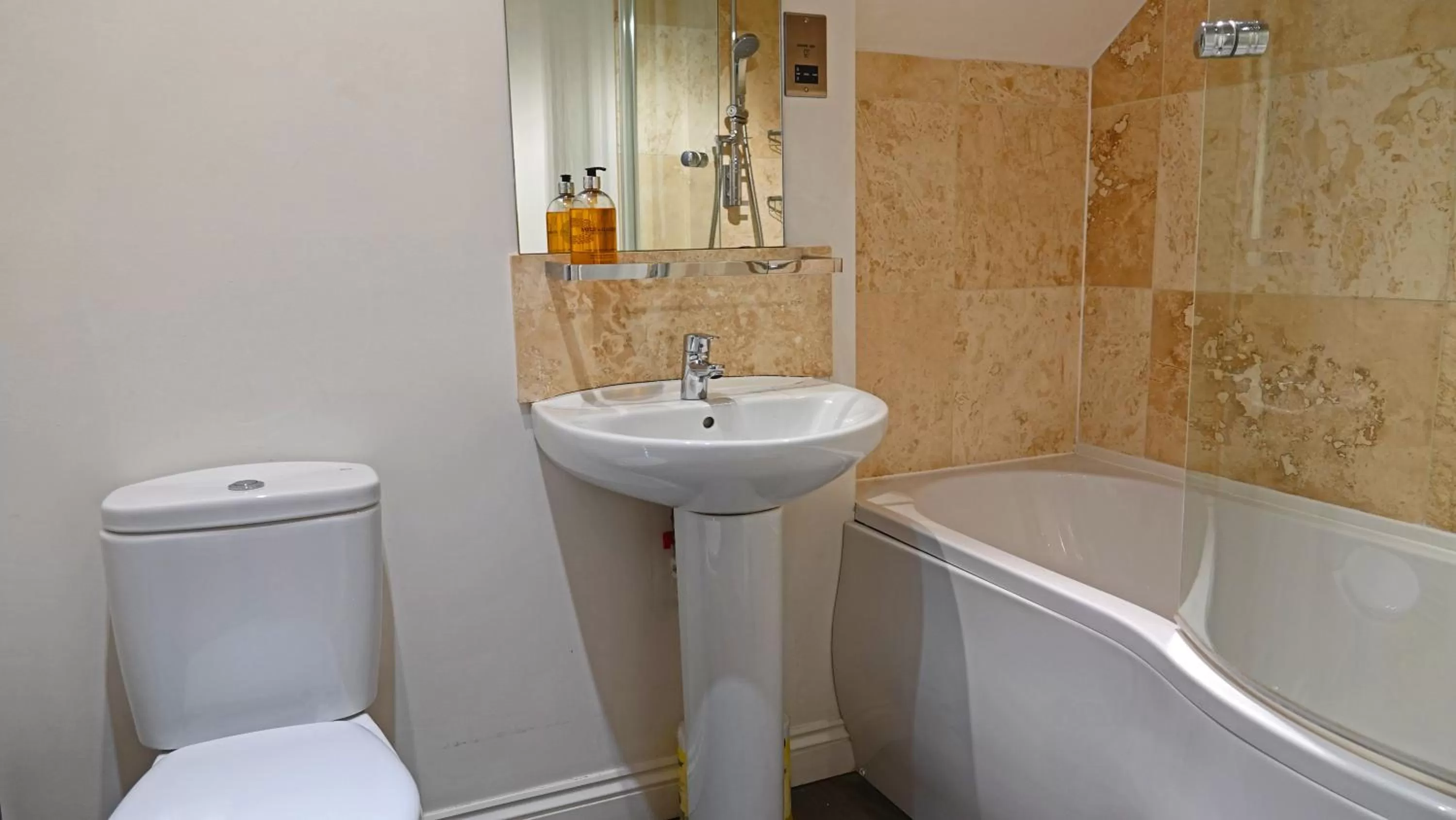 Bathroom in Merchants Rest