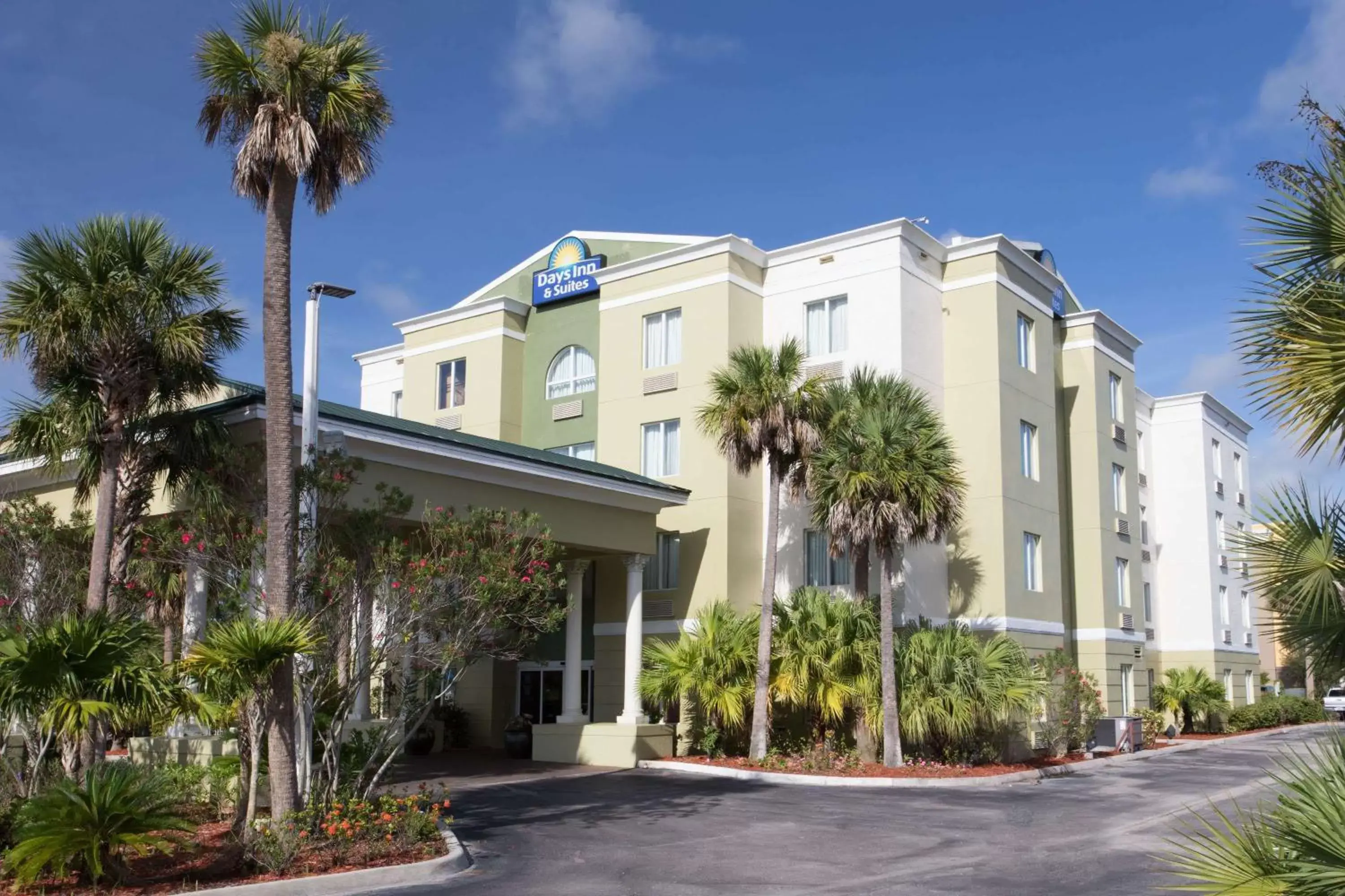Days Inn & Suites by Wyndham Fort Pierce I-95 Days Inn & Suites by Wyndham Fort Pierce I-95