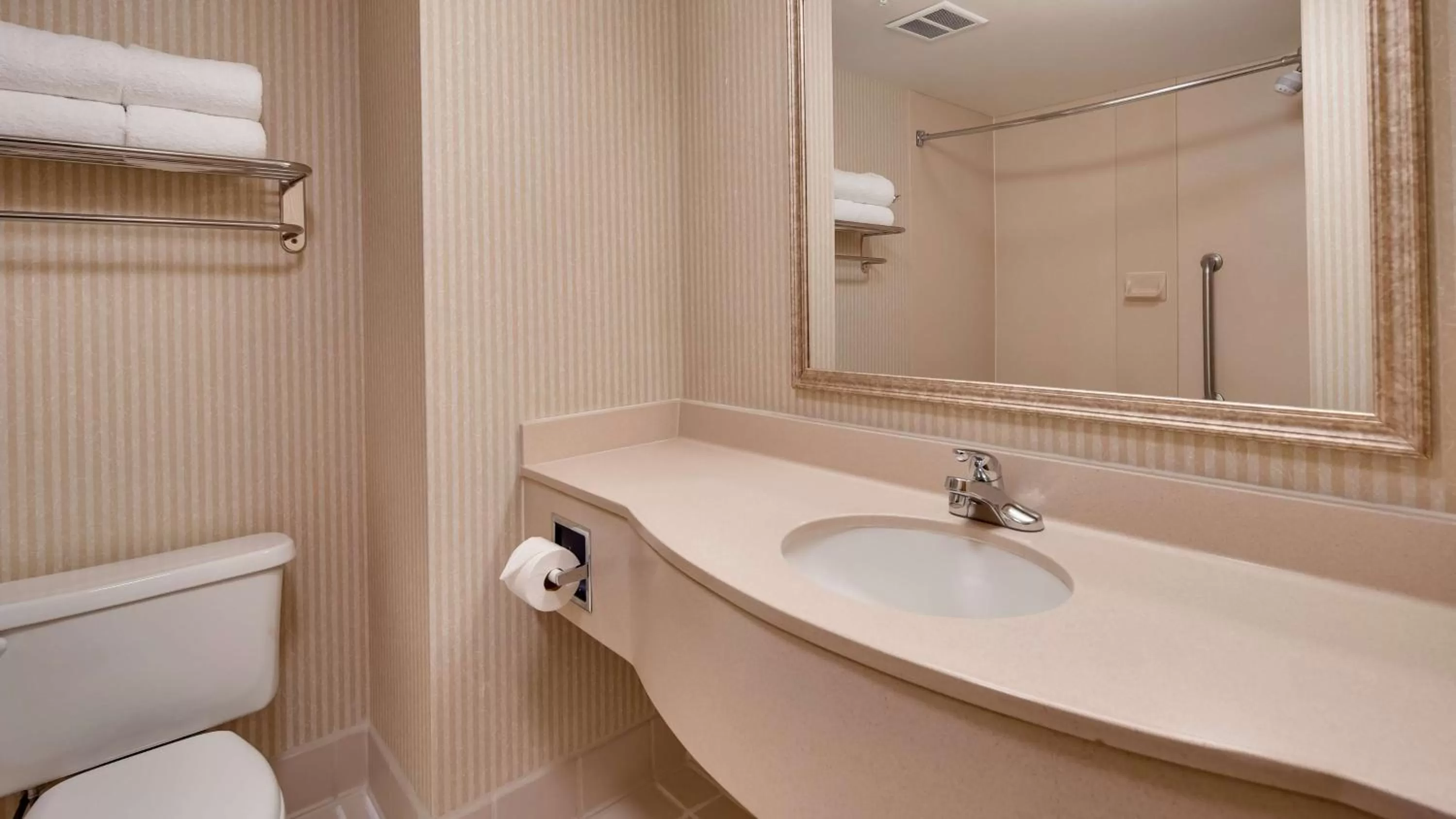 Bathroom in SureStay Plus Hotel by Best Western Cheyenne