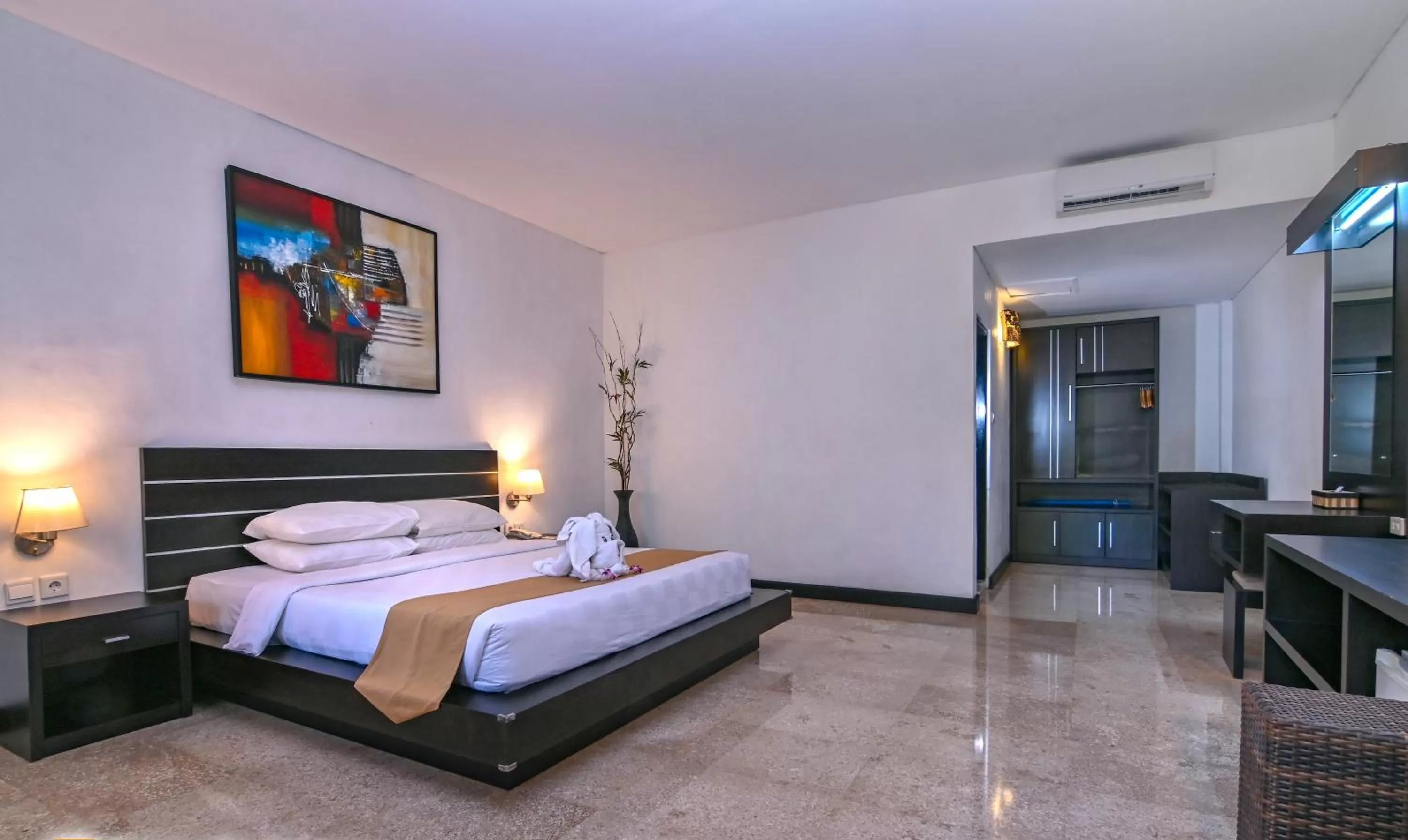 Superior Room - Ground Floor in Satriya Cottages