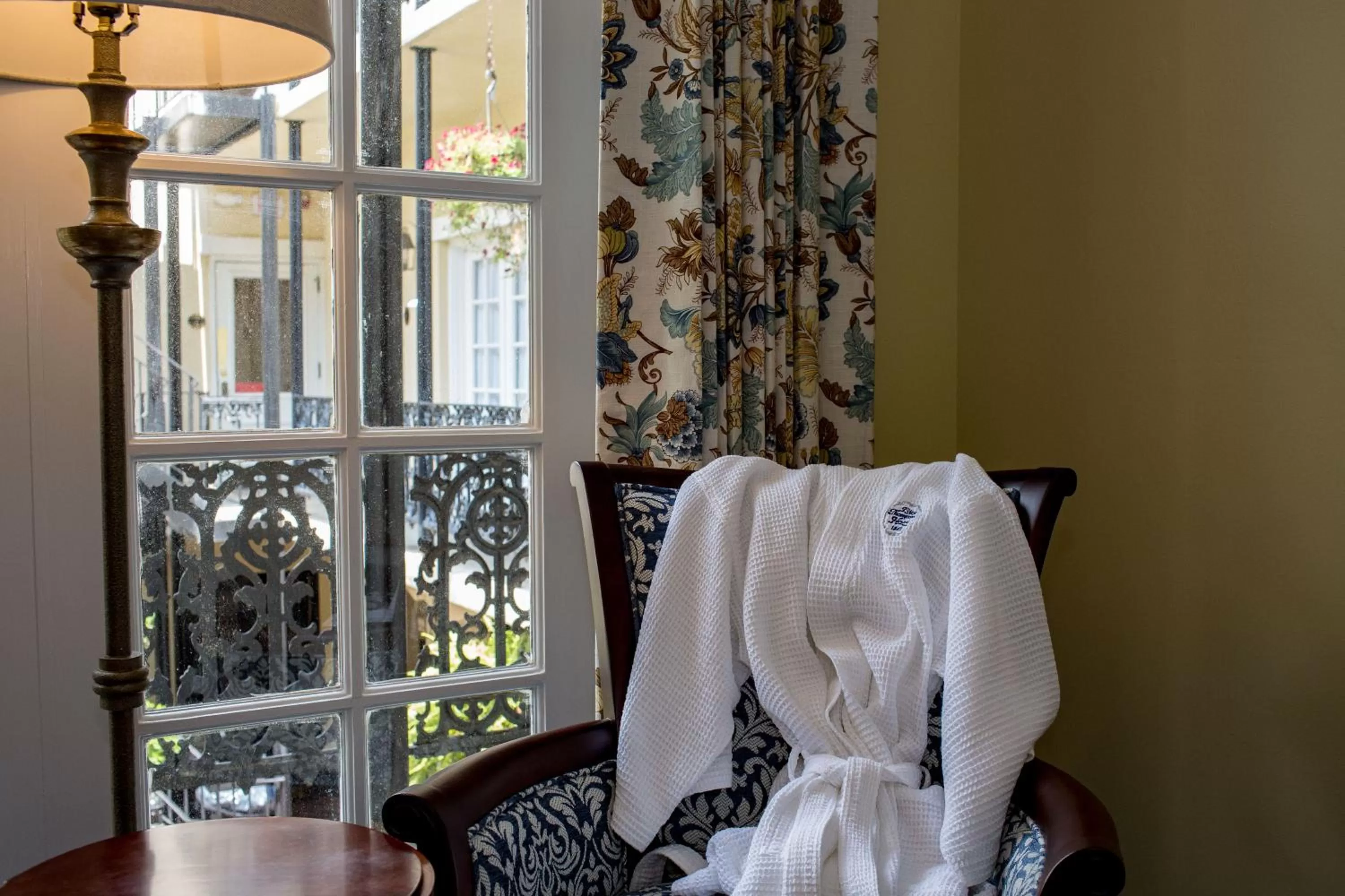 Other in Eliza Thompson House, Historic Inns of Savannah Collection