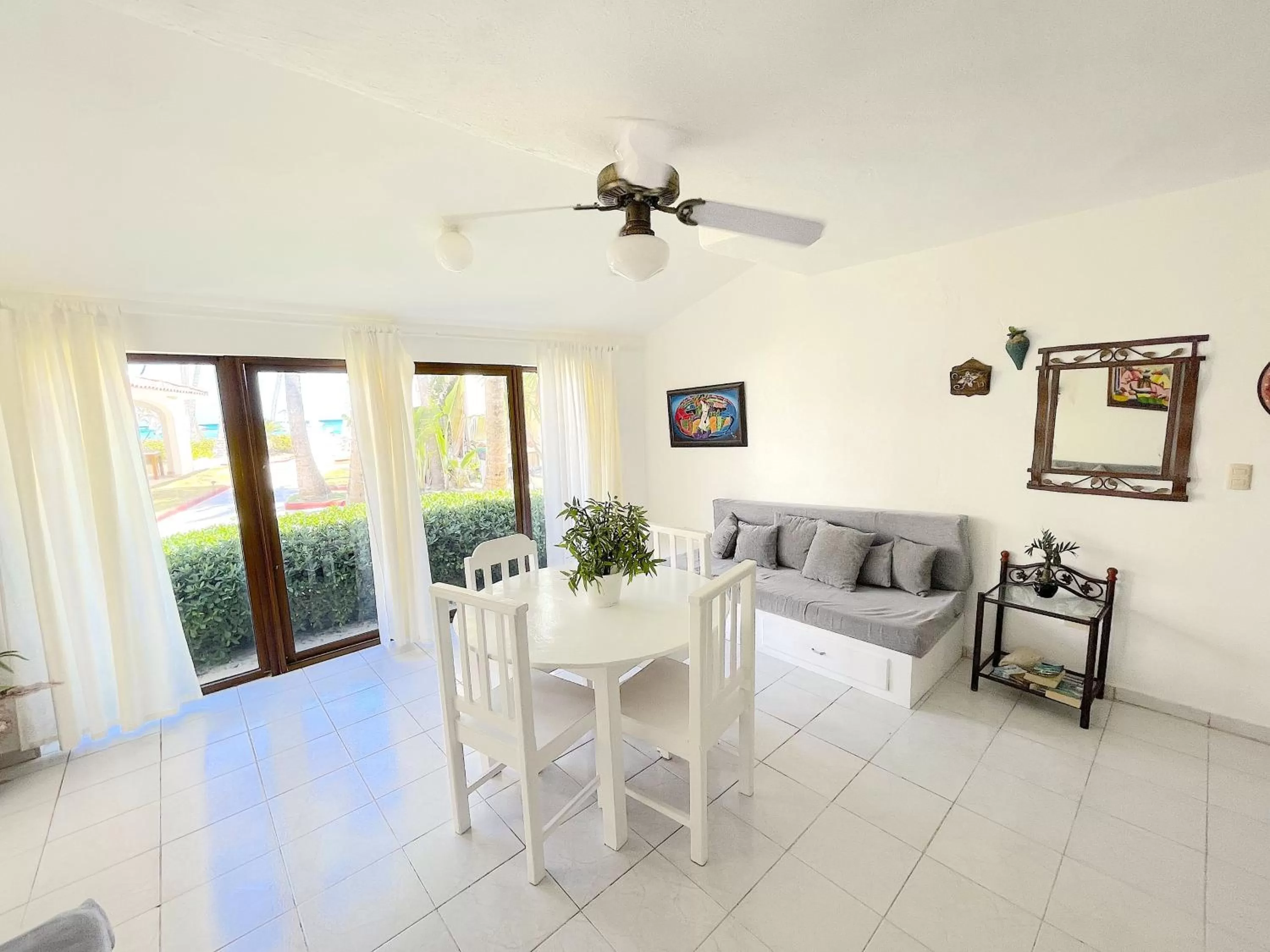 Living room, Dining Area in CARIBBEAN GALAXY HOTEL Los Corales BAVARO BEACH CLUB & SPA