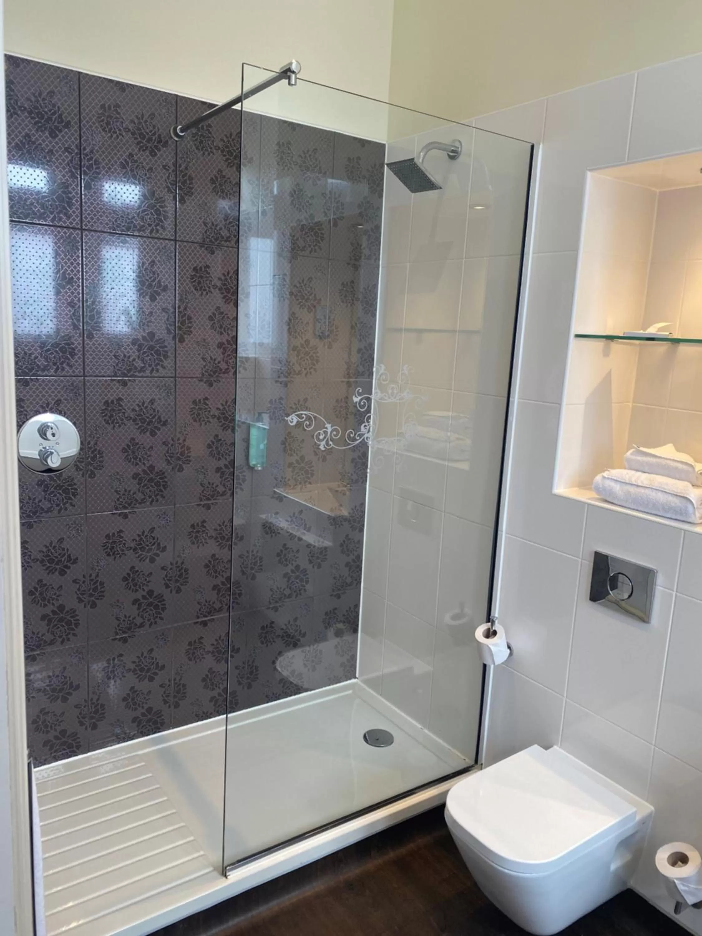 Bathroom in The Hippodrome Wetherspoon