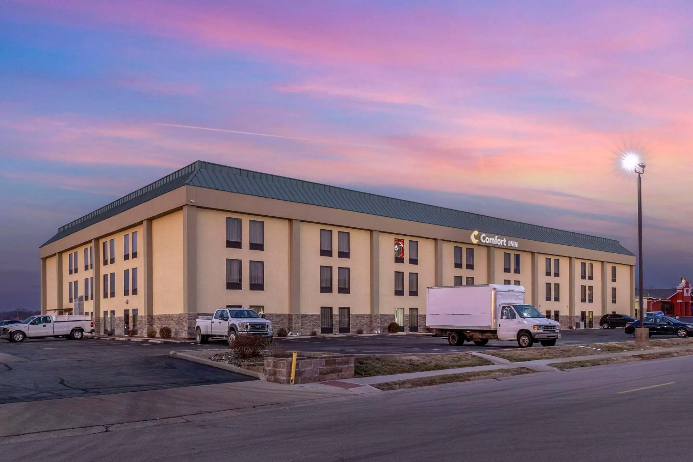 Property building in Comfort Inn Collinsville near St Louis
