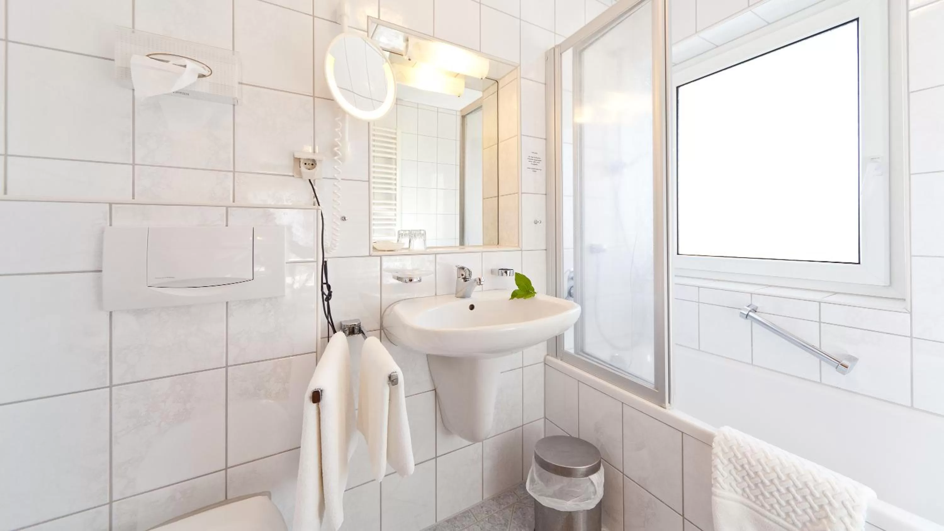 Bathroom in Hotel Cafe Fuggerhof