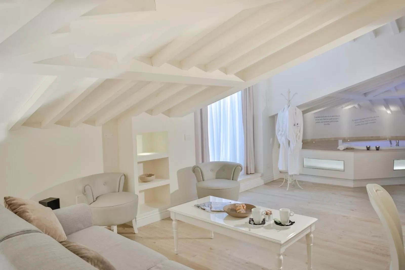 Bedroom in VILLA LIBERTY Boutique Hotel - Borgo Capitano Collection