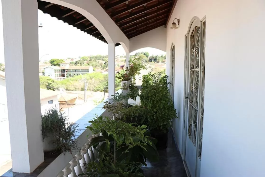 Balcony/Terrace in Pousada Alvorada Brotas - e agendamento das atividades turísticas