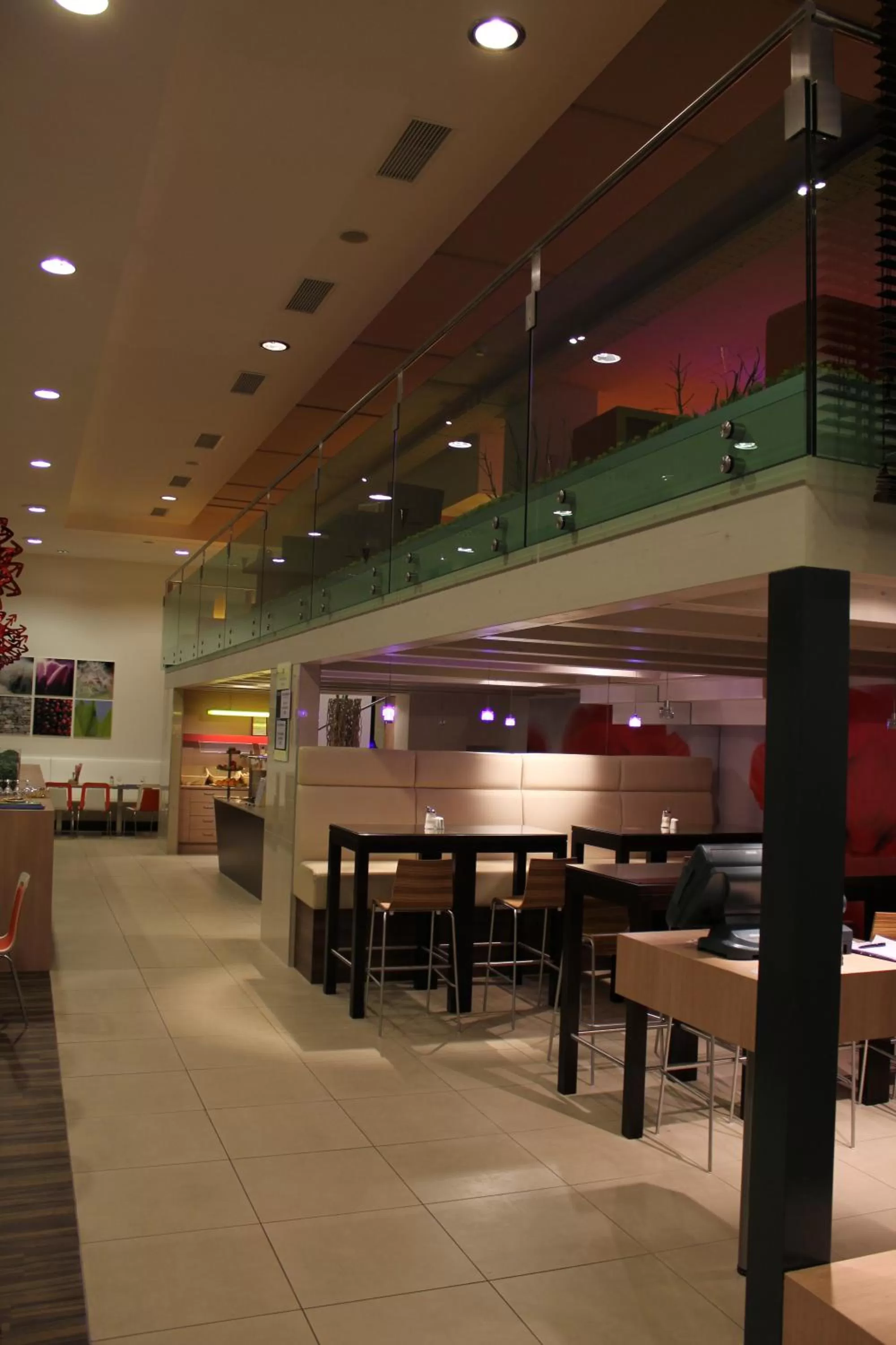 Lounge or bar in Ibis Wien Messe