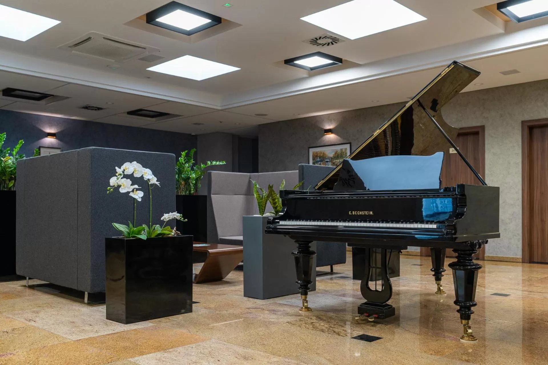 Seating area in Hotel Wodnik