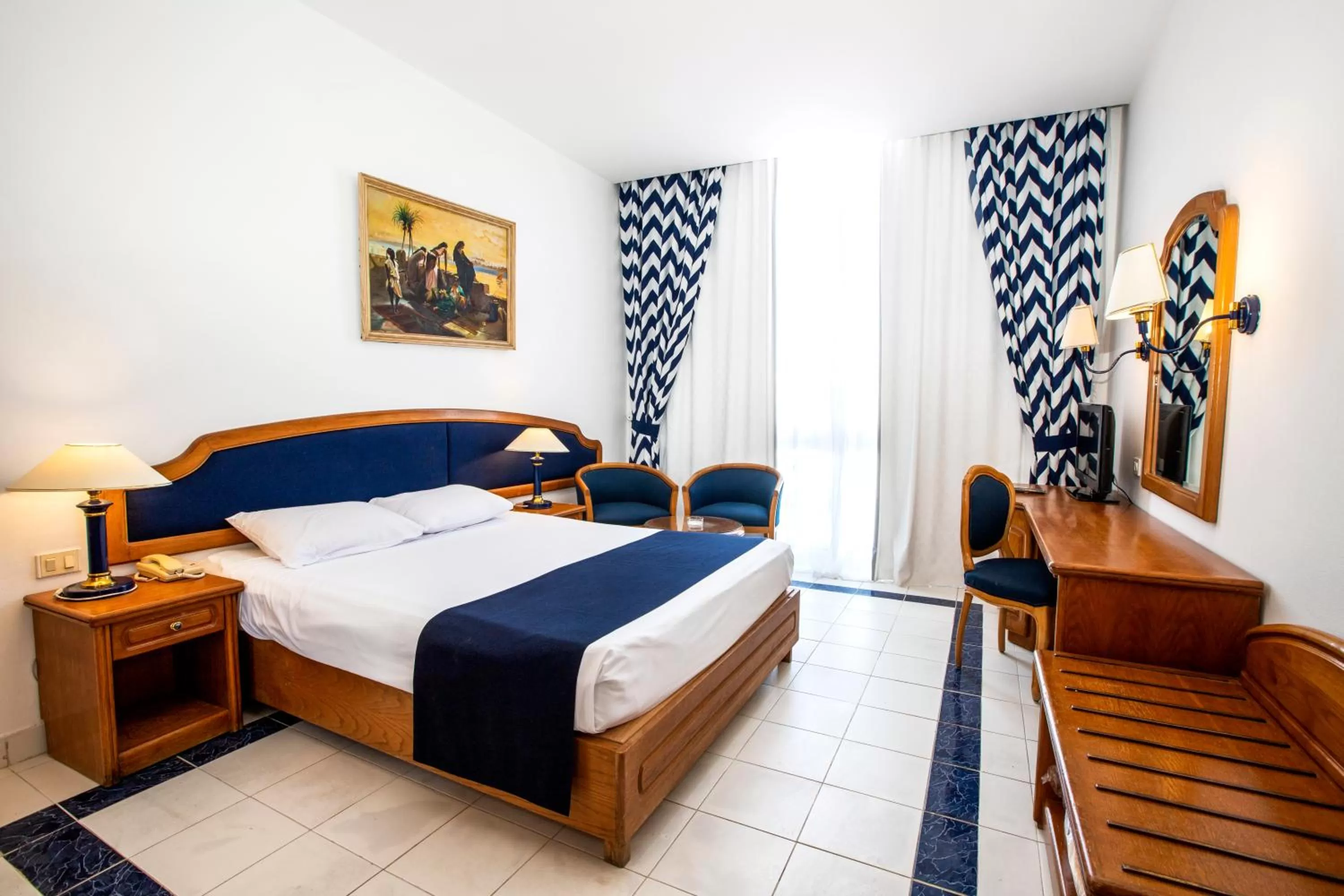 Bedroom, Bed in Desert Rose Resort