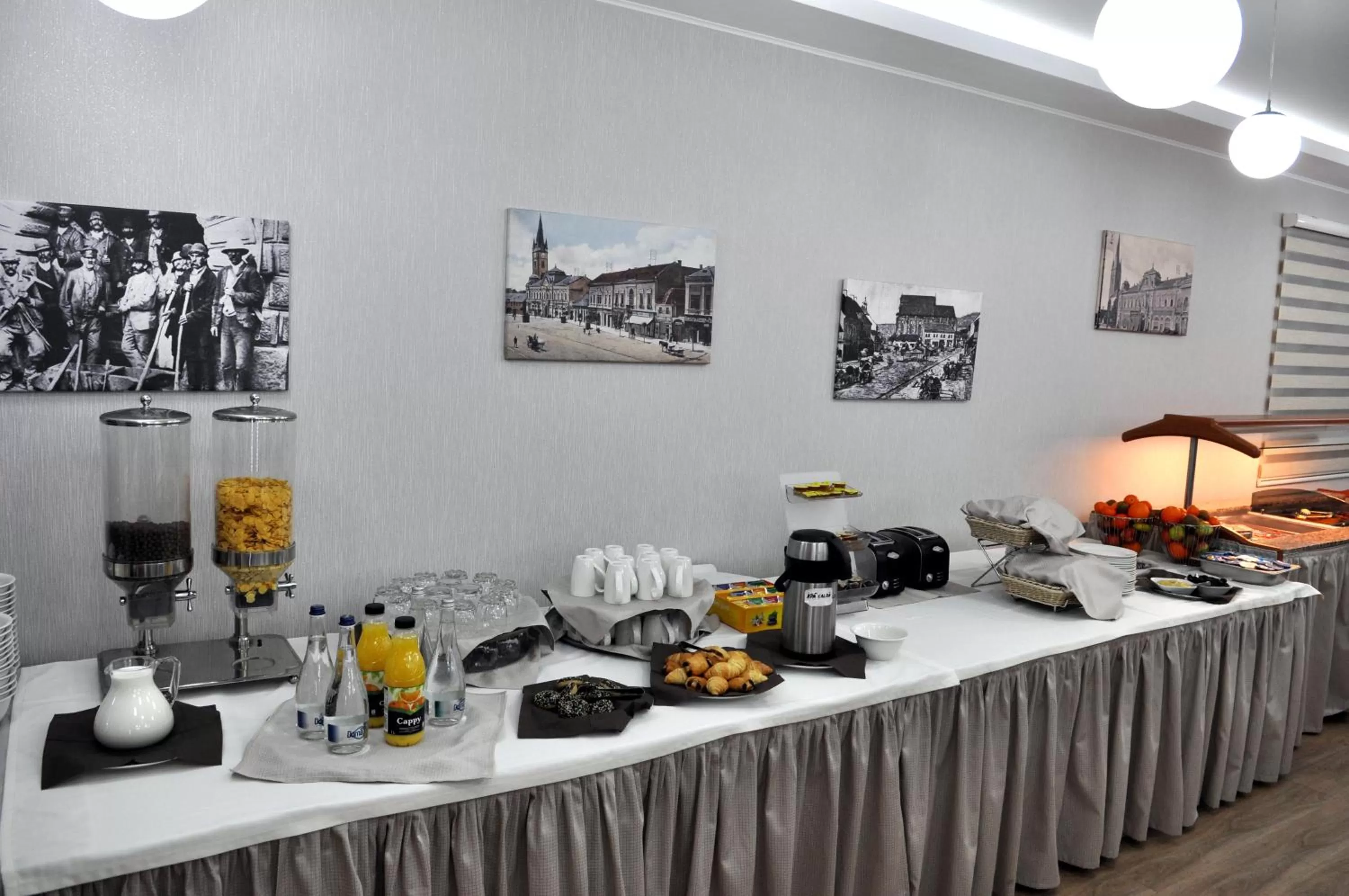 Breakfast in Potaissa Hotel