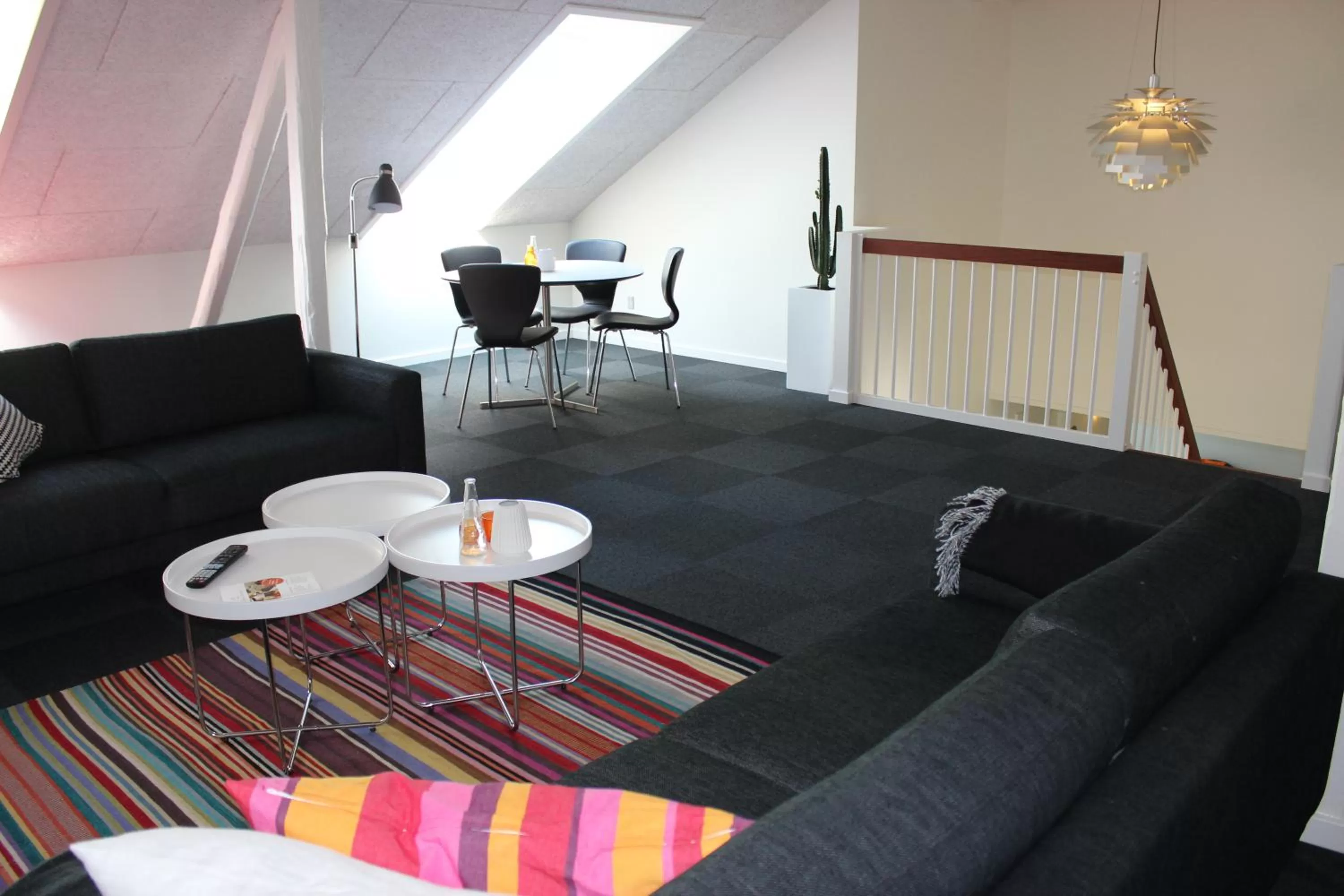 Communal lounge/ TV room in 272 Bed & Breakfast