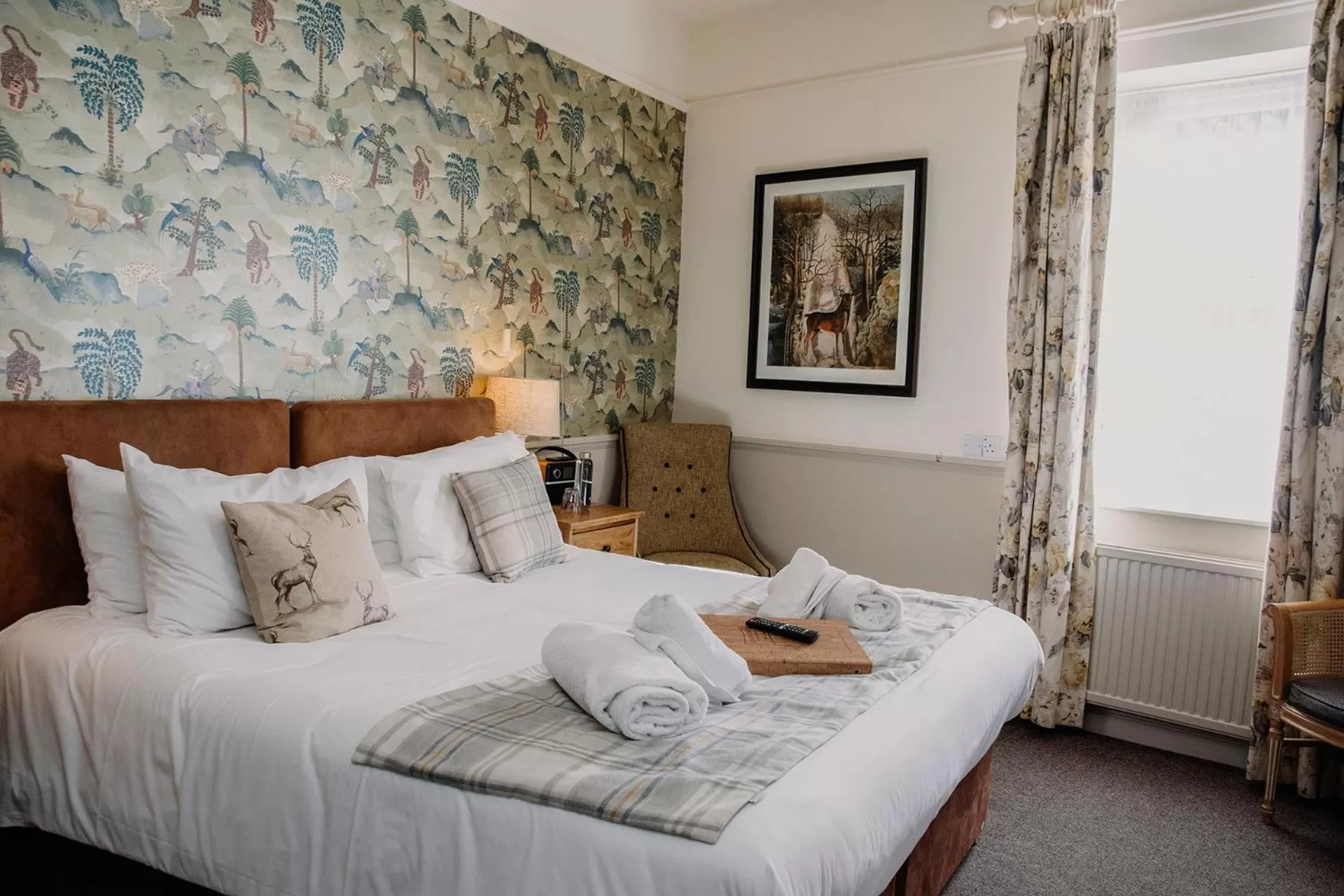 Bedroom, Bed in The George Inn