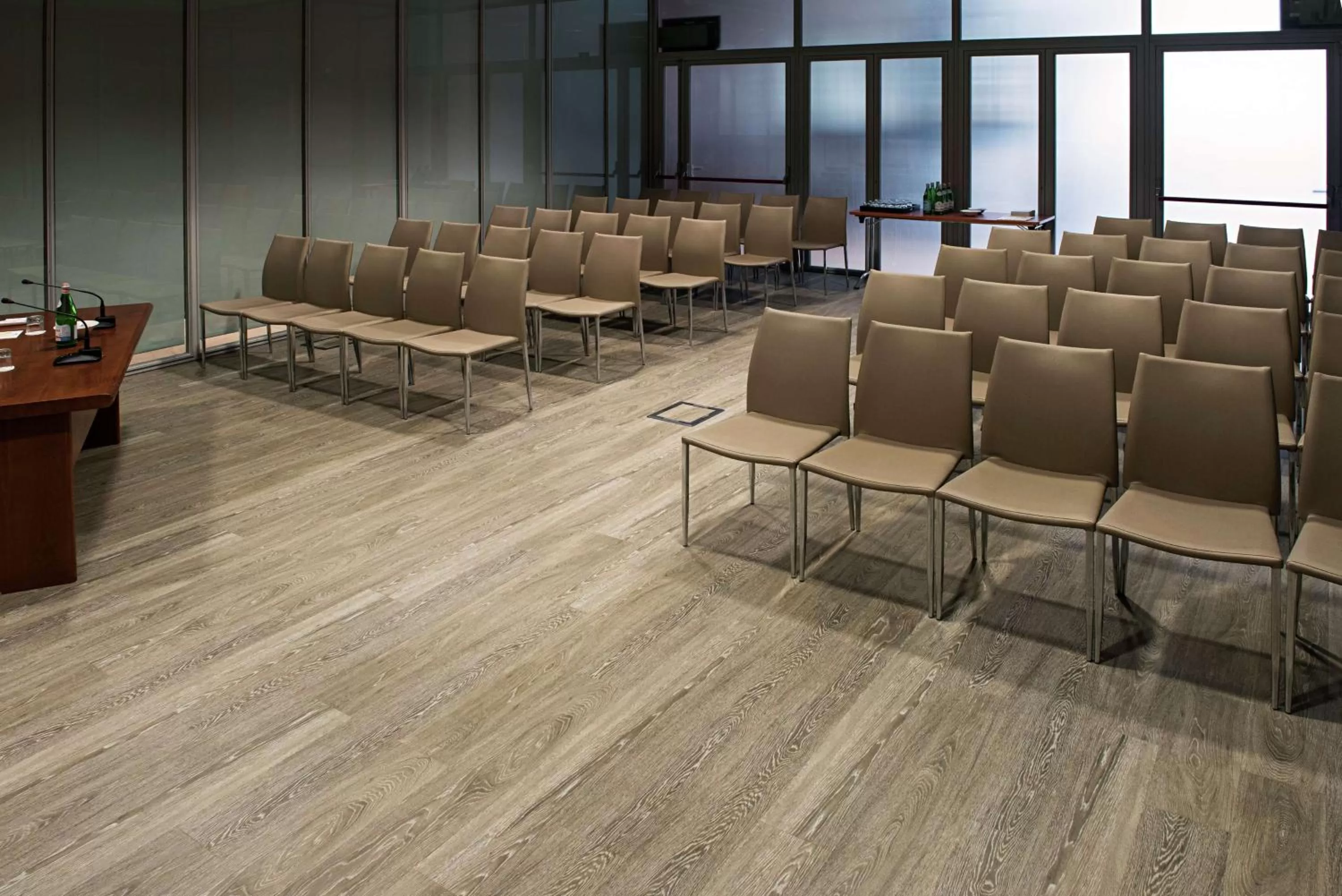 Meeting/conference room in DoubleTree by Hilton Turin Lingotto