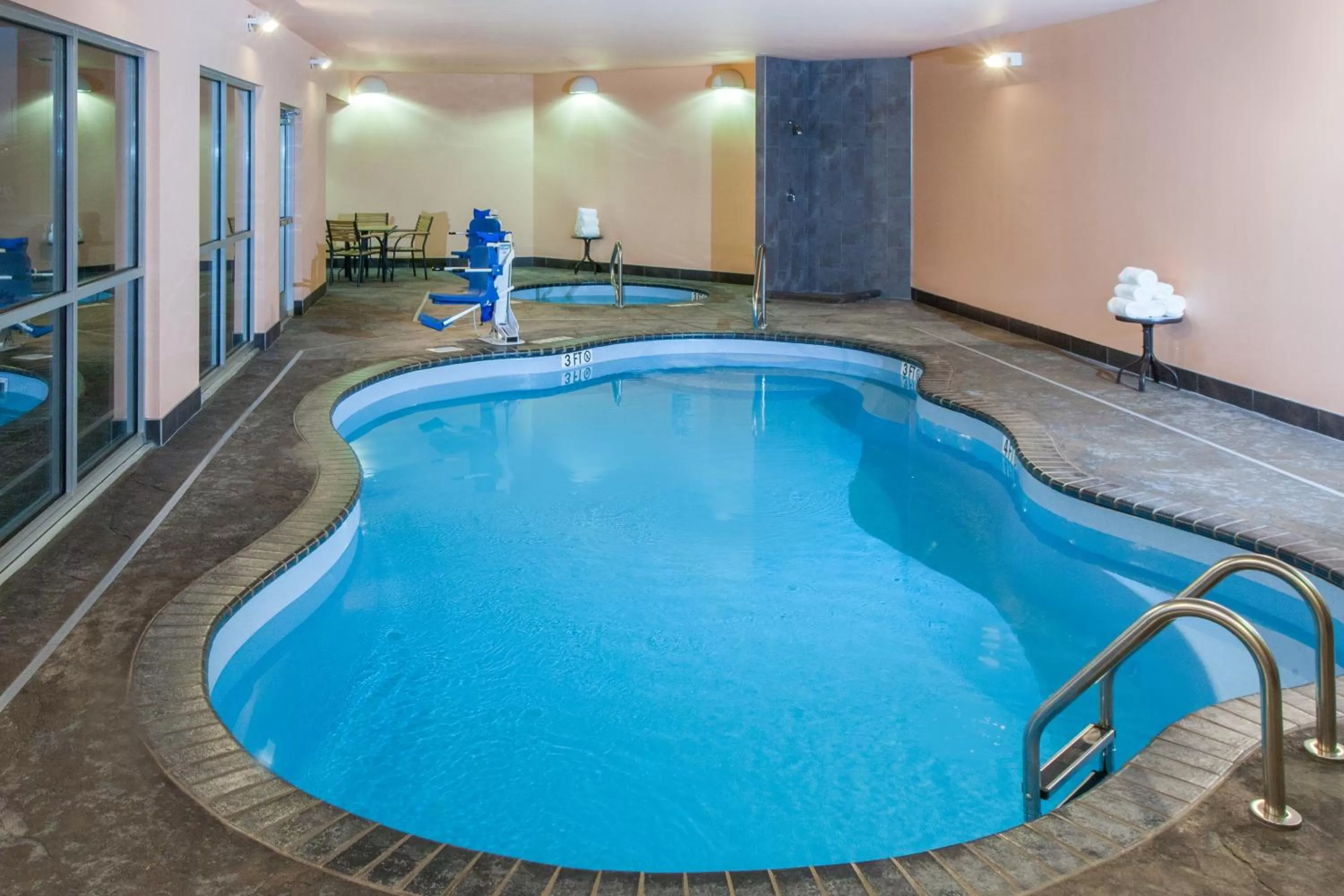 Swimming pool in Baymont by Wyndham Grand Forks