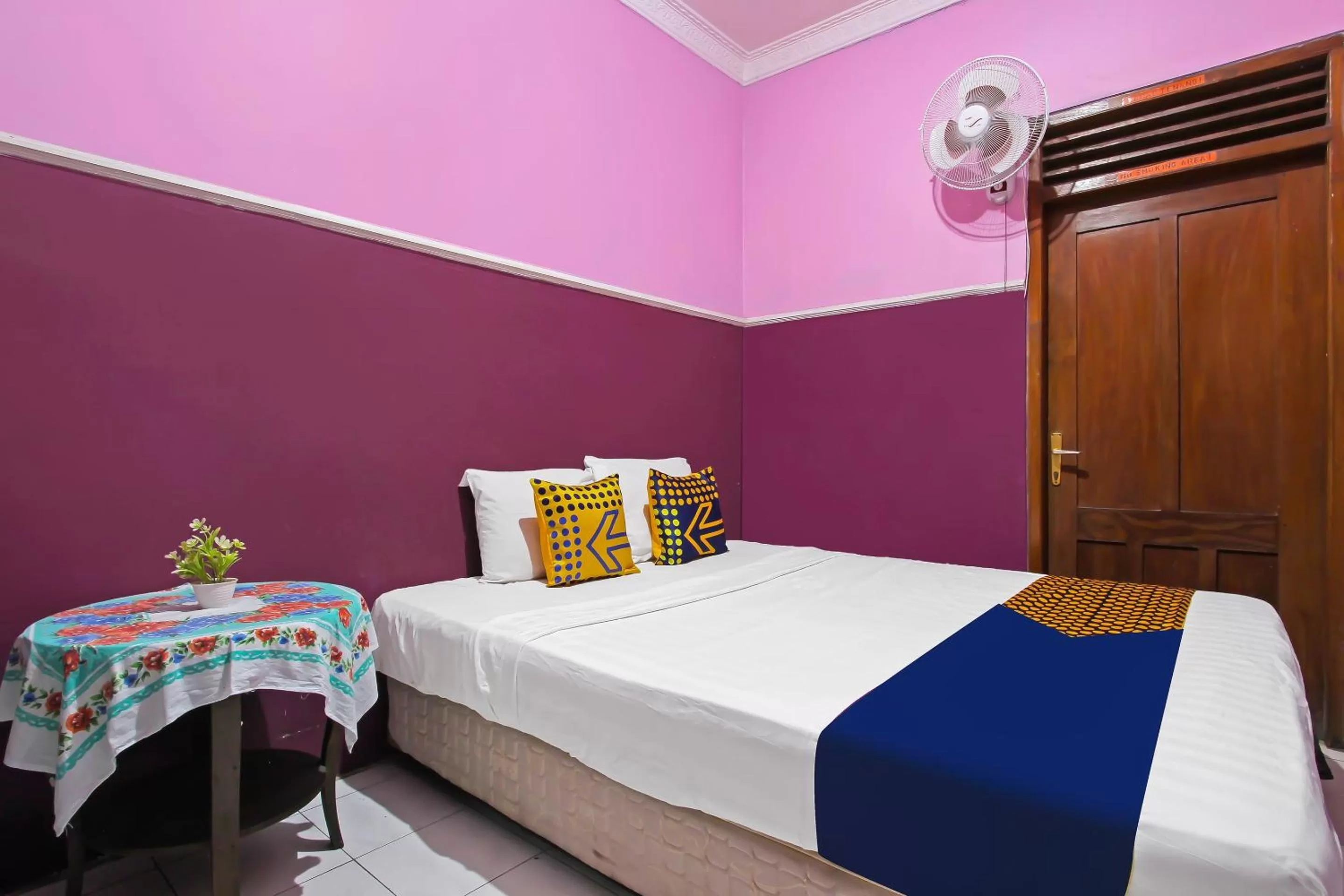 Bedroom, Bed in SPOT ON 91911 Rejeki Homestay Syariah Malioboro