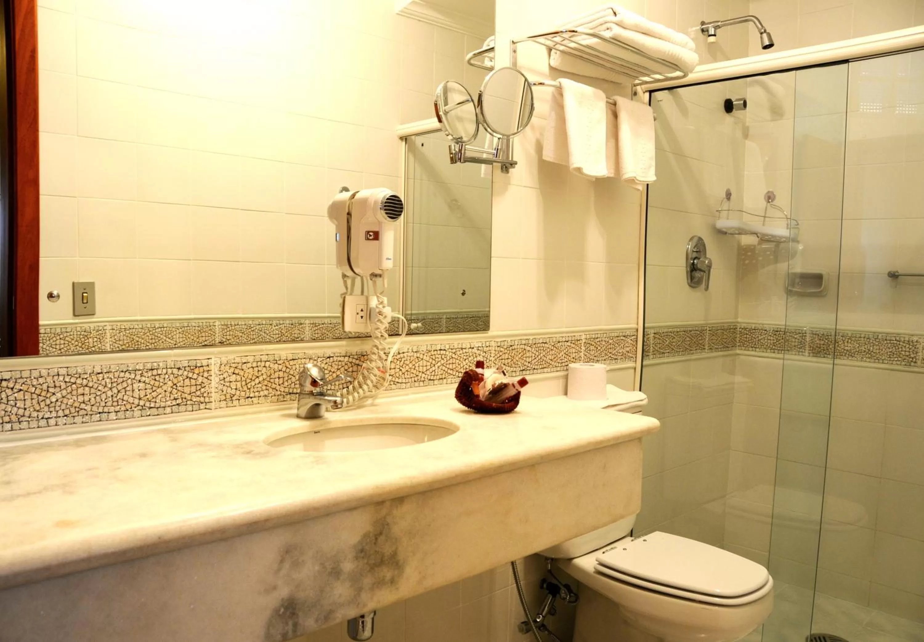 Bathroom in Pousada Villa Capivary Campos do Jordão