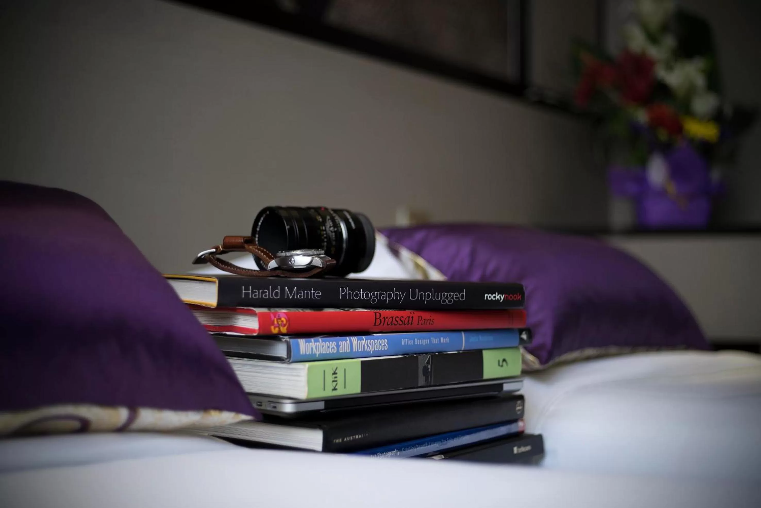 Decorative detail in Hotel 81 Premier Hollywood