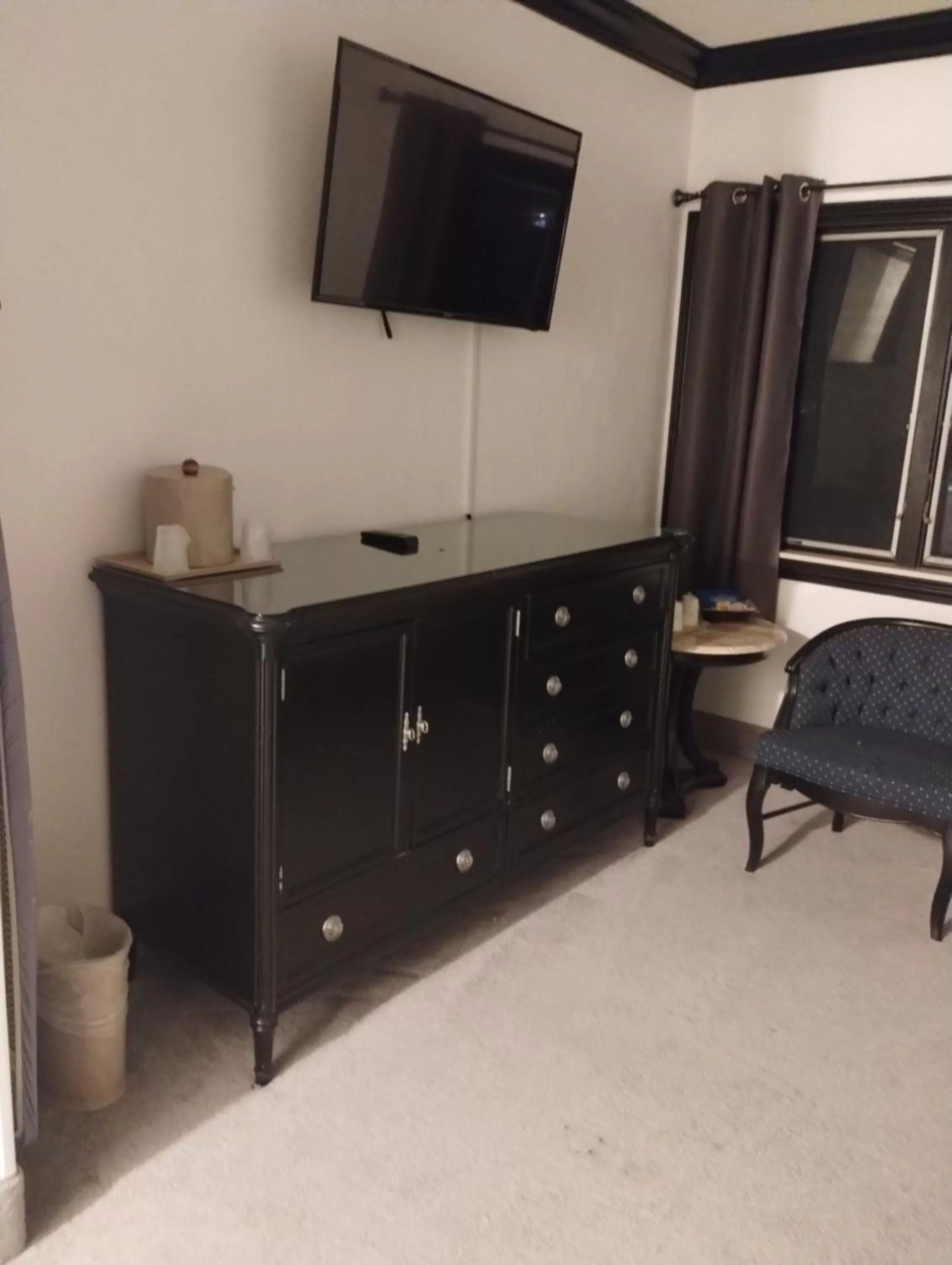 TV and multimedia, TV/Entertainment Center in Bay Valley Resort