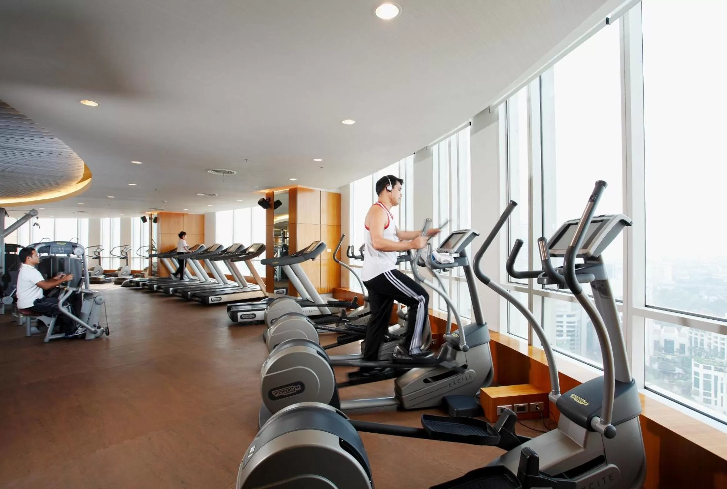 Fitness centre/facilities in Centara Grand At CentralWorld