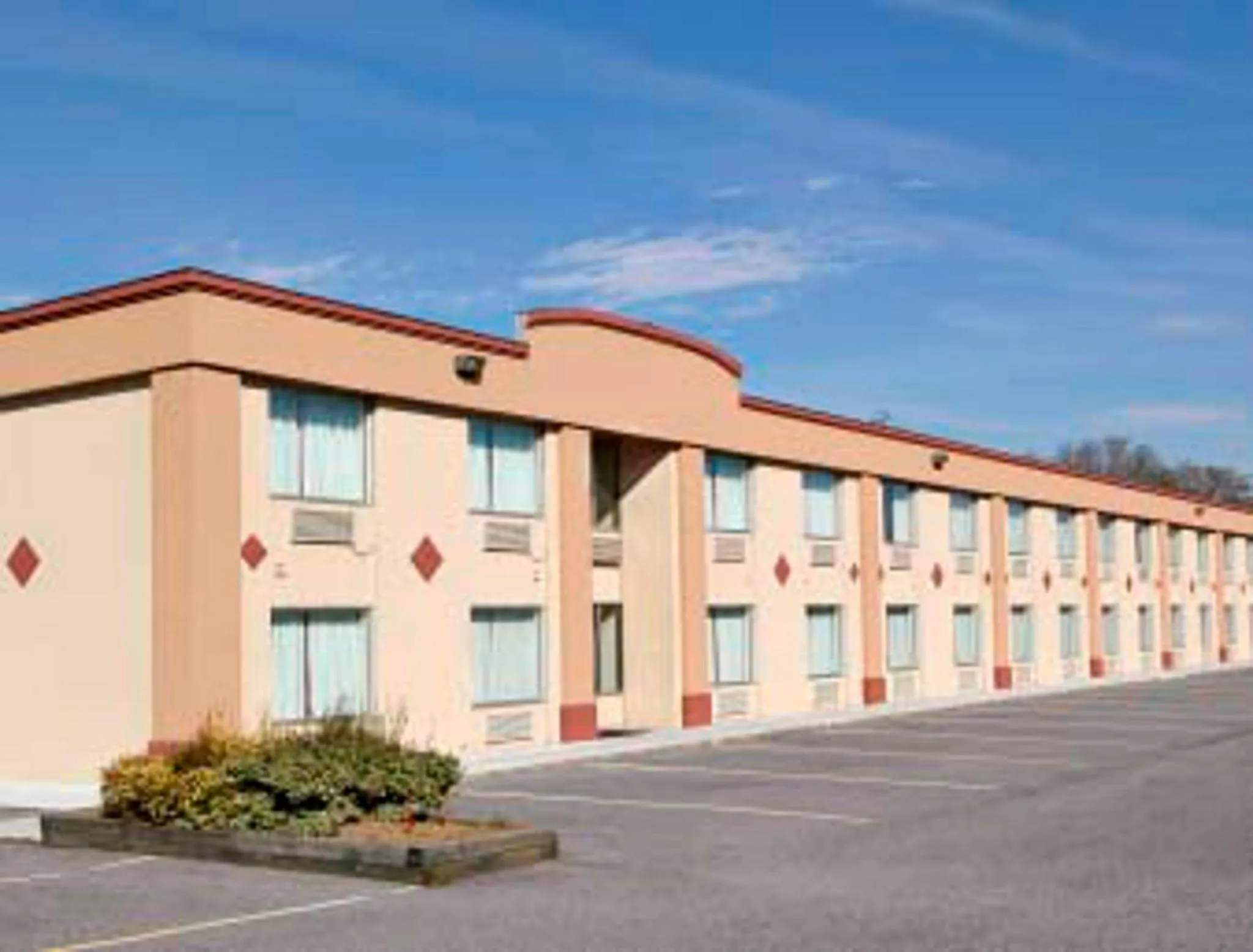 Property building in Express Inn Harrisburg South New Cumberland