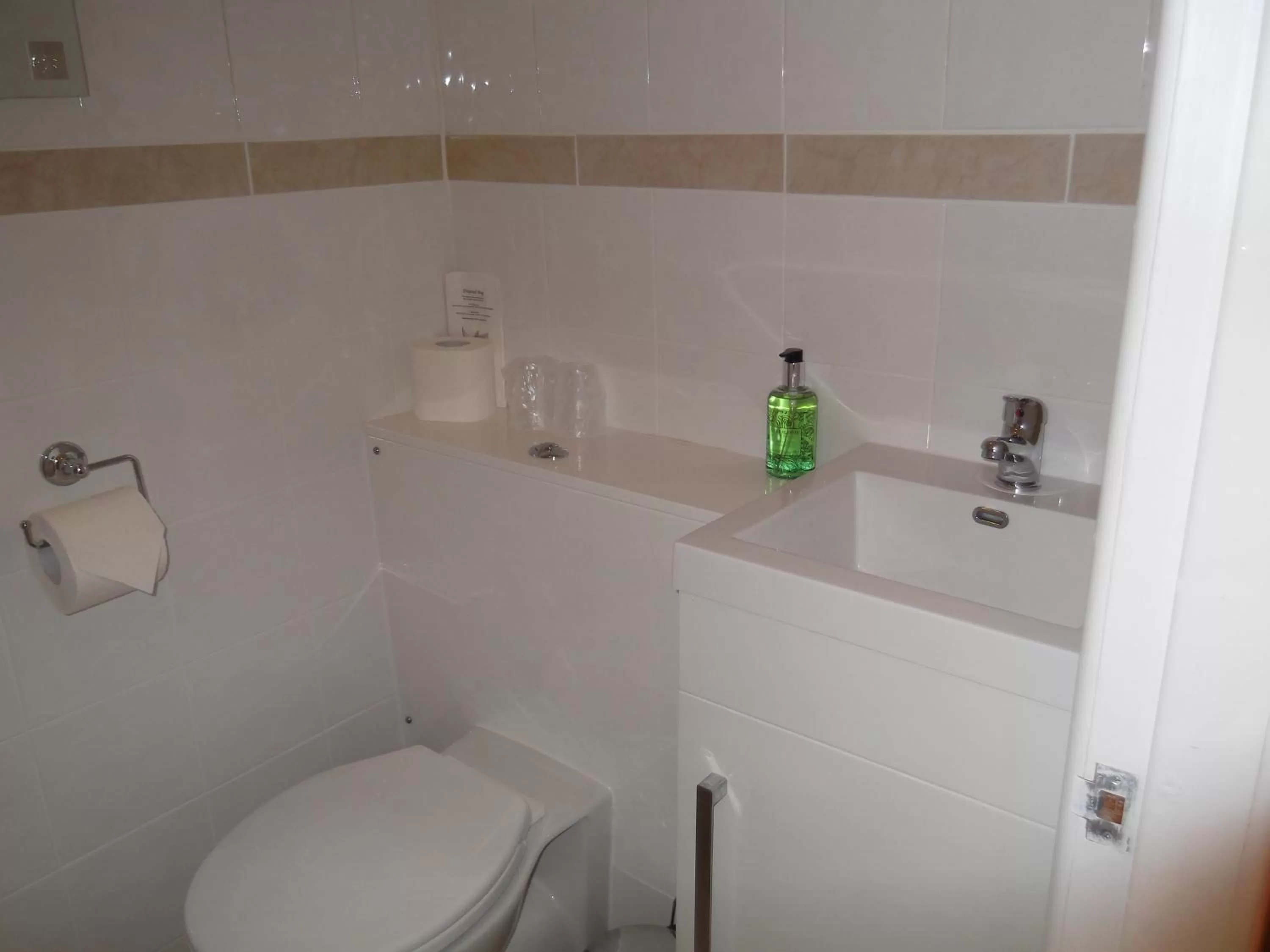 Bathroom in The Bay House Lake View Guest House - Adults Only