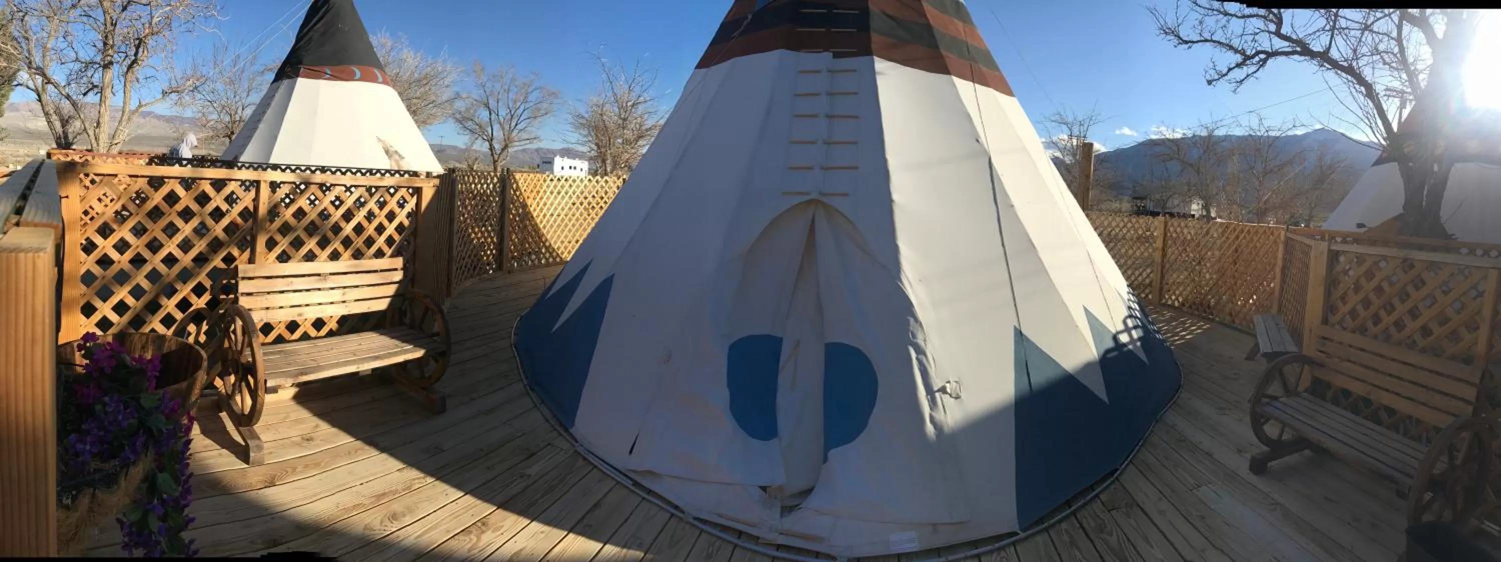 Property building in Olancha RV Park and Motel