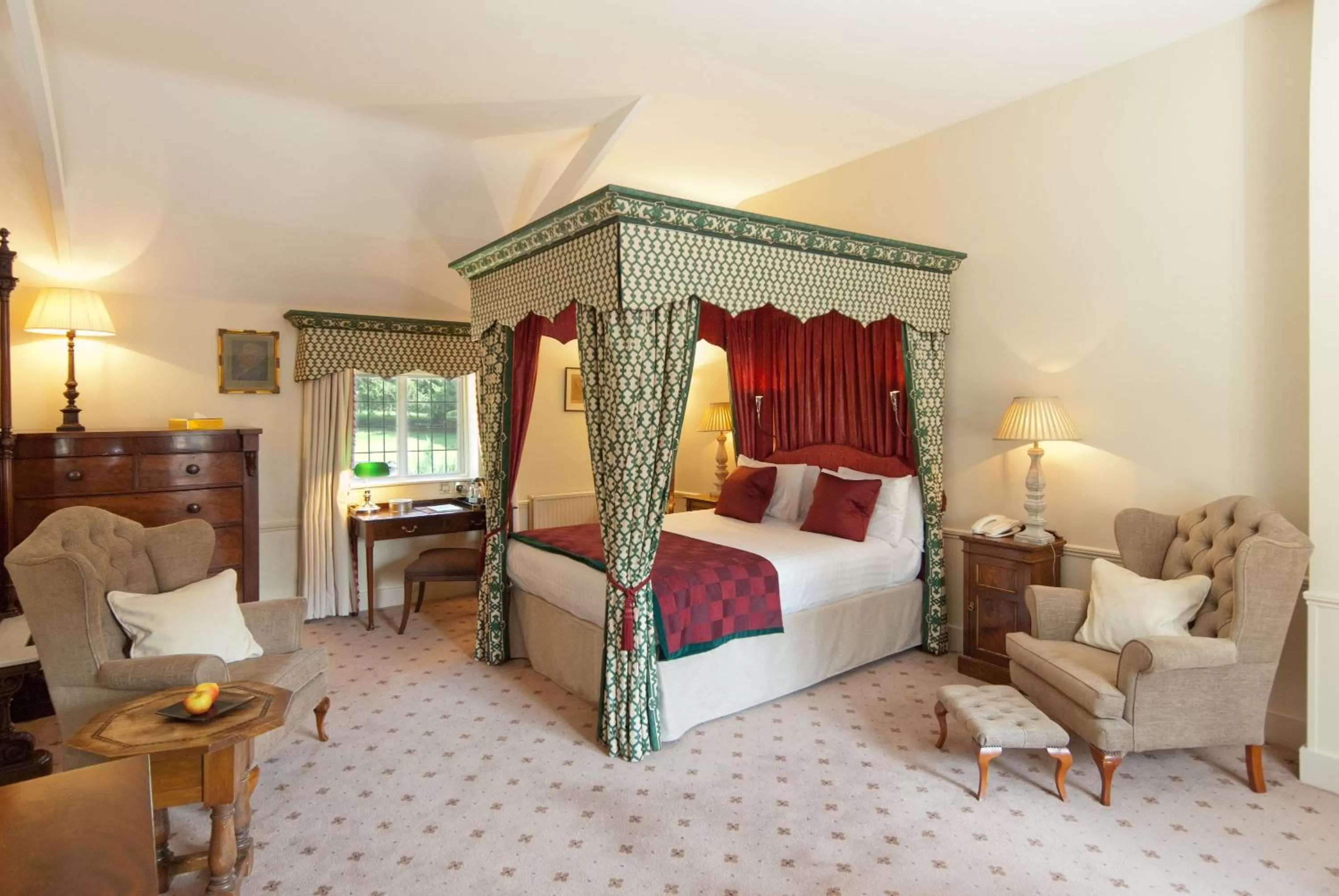 Bed in Flitwick Manor Hotel