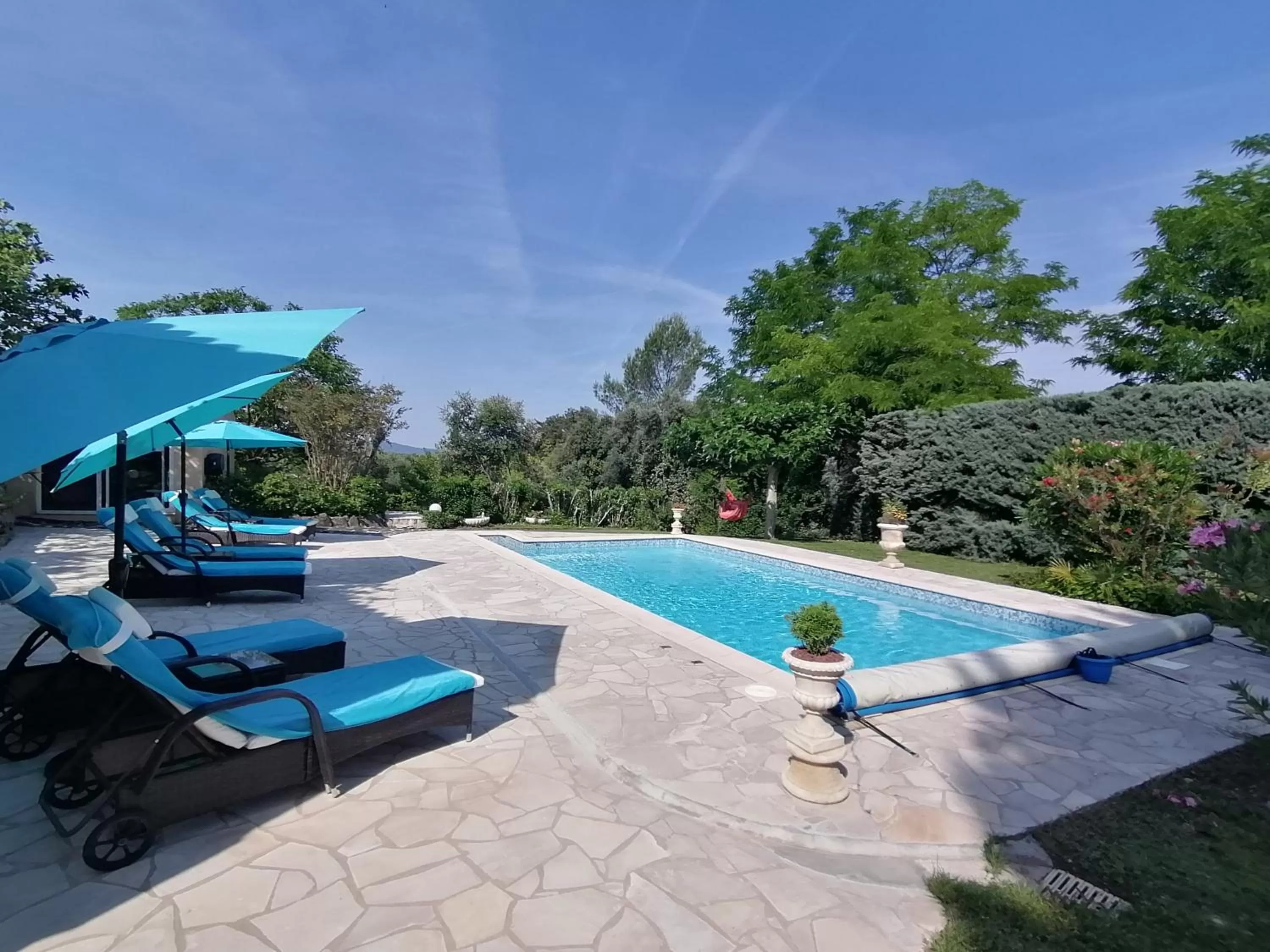 Swimming Pool in Hôtes'Antic Provence
