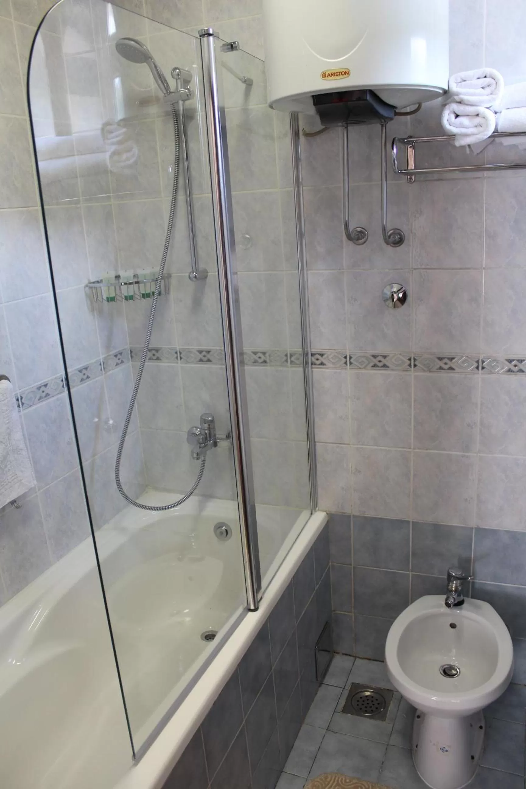 Bathroom in Hotel Crnogorska Kuća