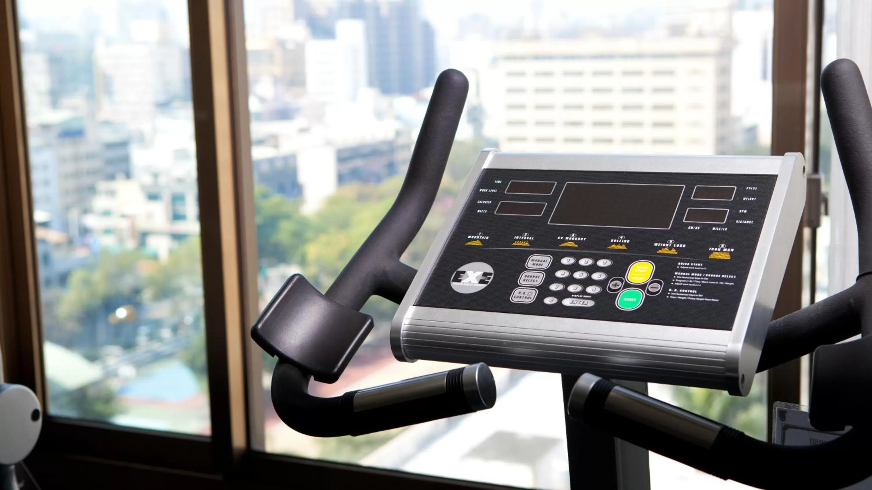 Fitness centre/facilities in The Howard Plaza Hotel Kaohsiung