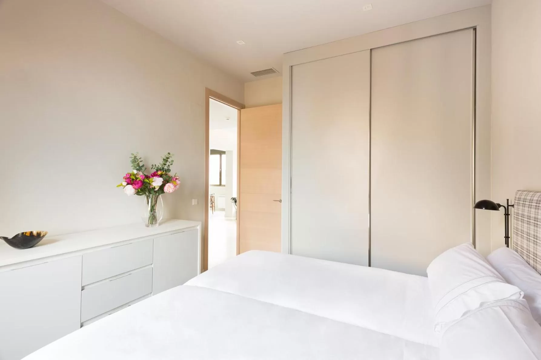 Bed in Regente Hotel