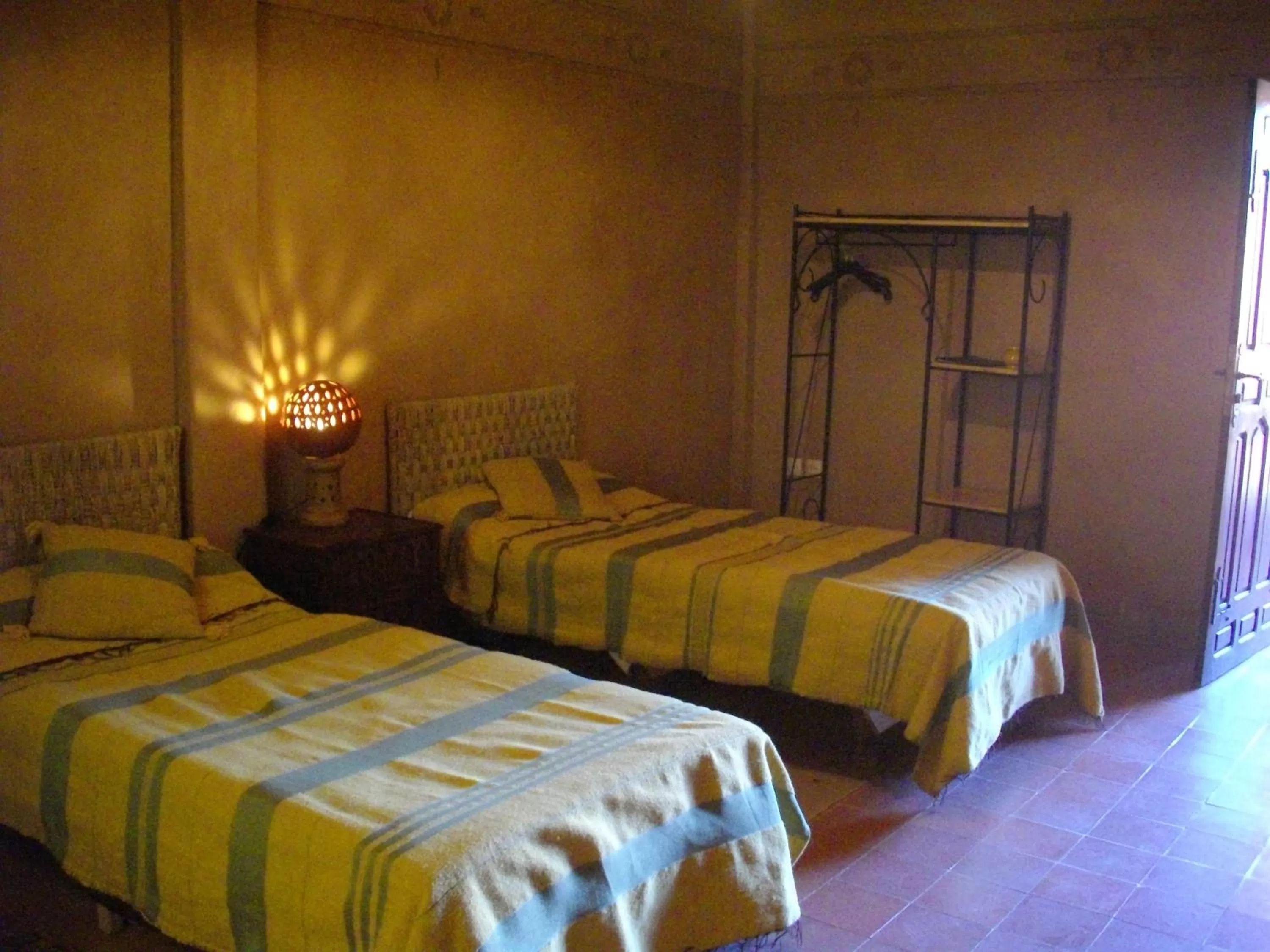 Photo of the whole room, Bed in Kasbah Zitoune