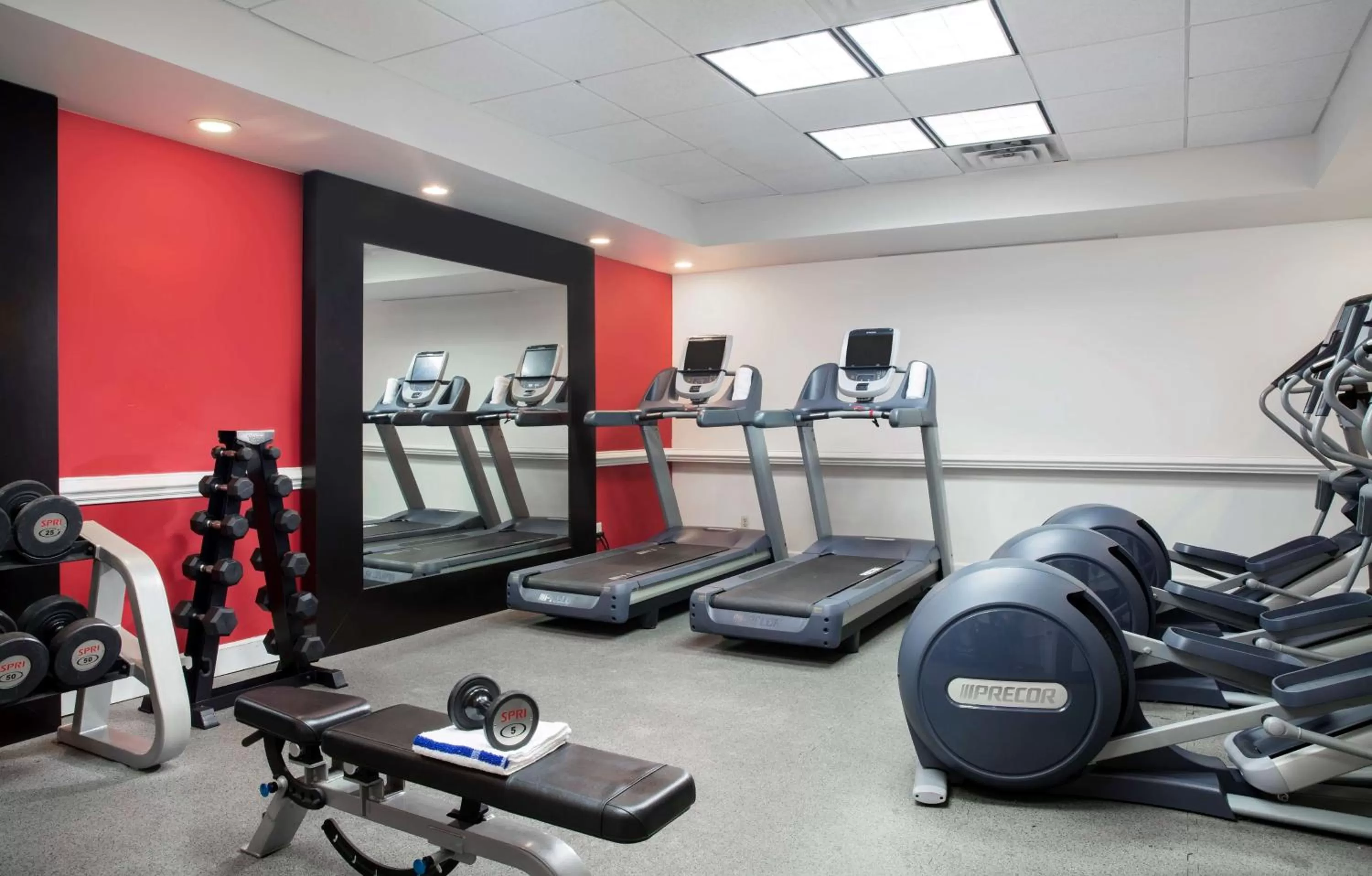 Fitness centre/facilities in DoubleTree by Hilton Hotel Tallahassee