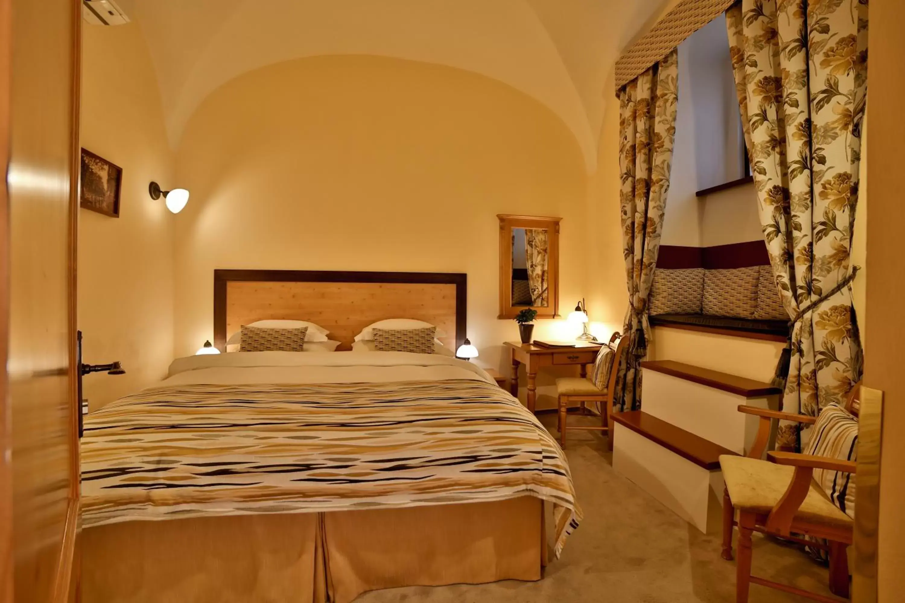 Standard Double Room in Questenberg Hotel Standard Double Room in Questenberg Hotel