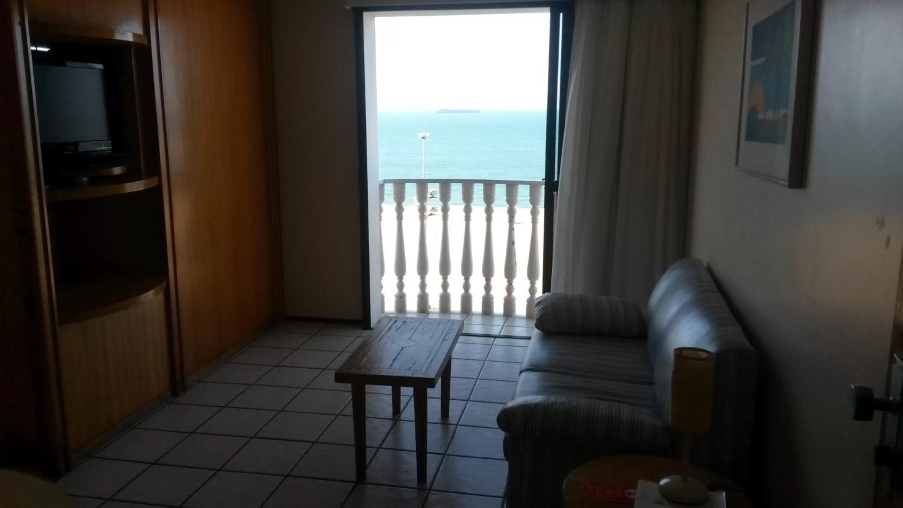 Day, Sea View in Classic Residence Beira Mar