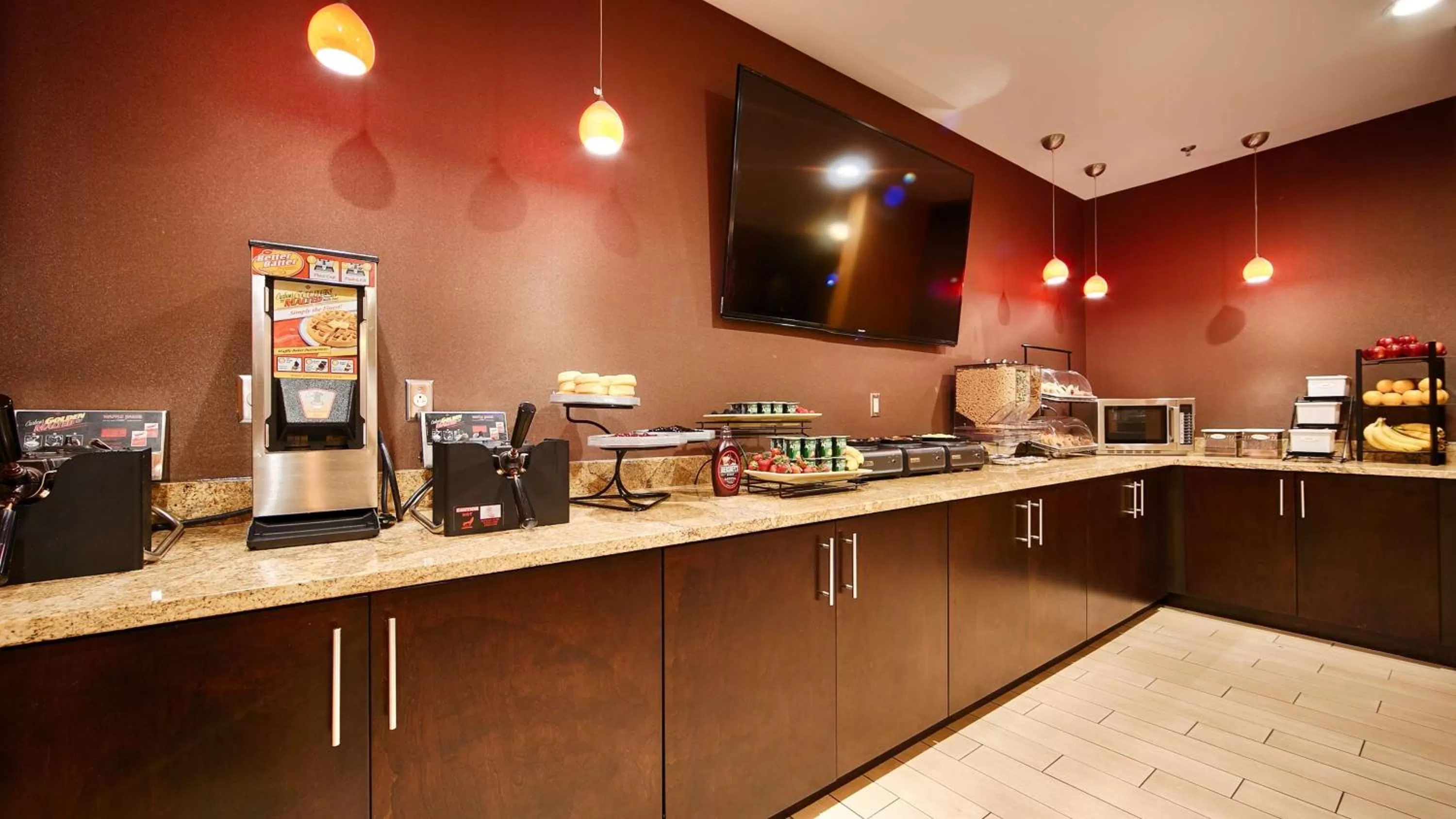 Restaurant/places to eat in Best Western Plus Whitewater Inn