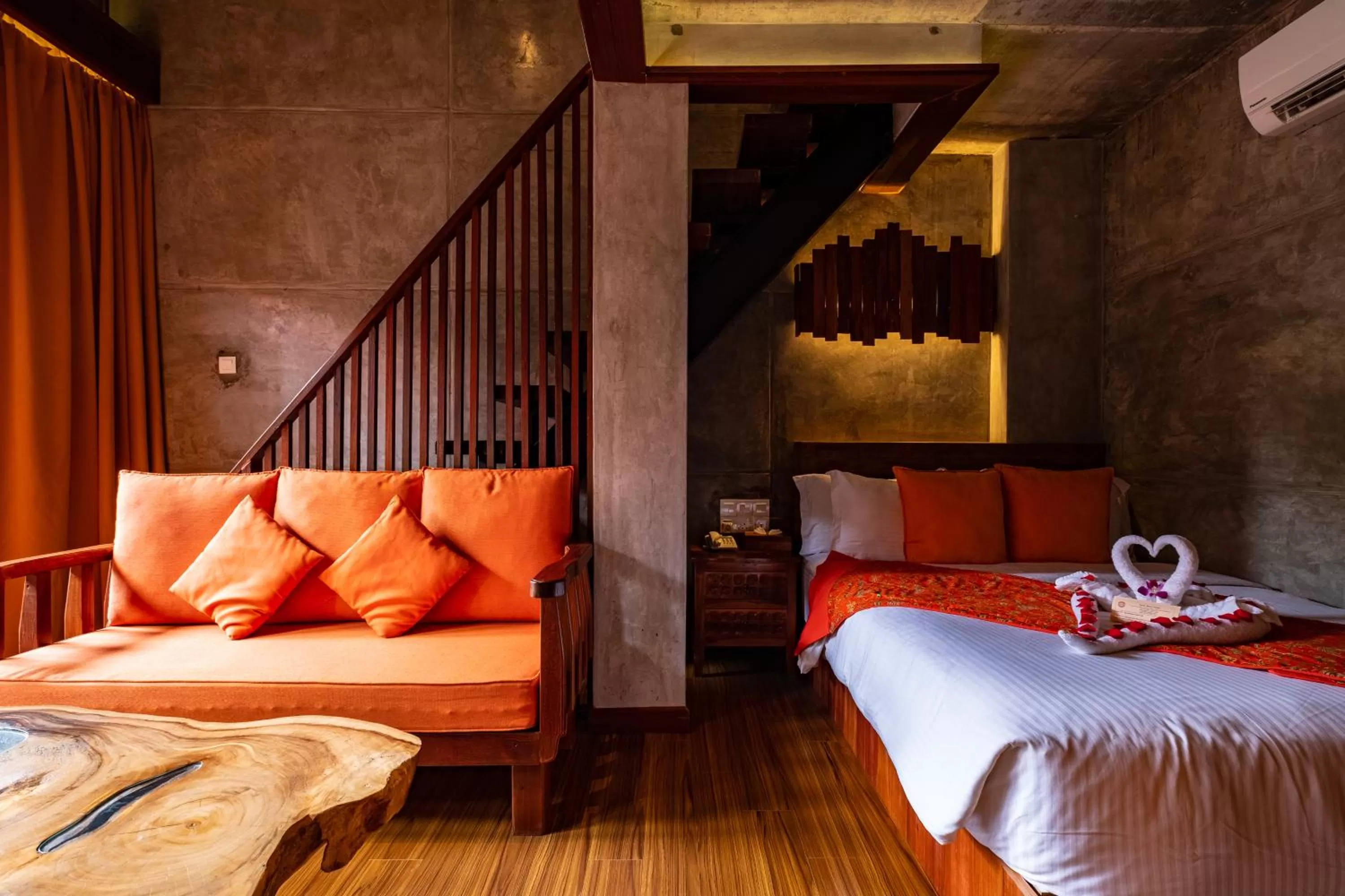 Bed in Ipoh Bali Hotel