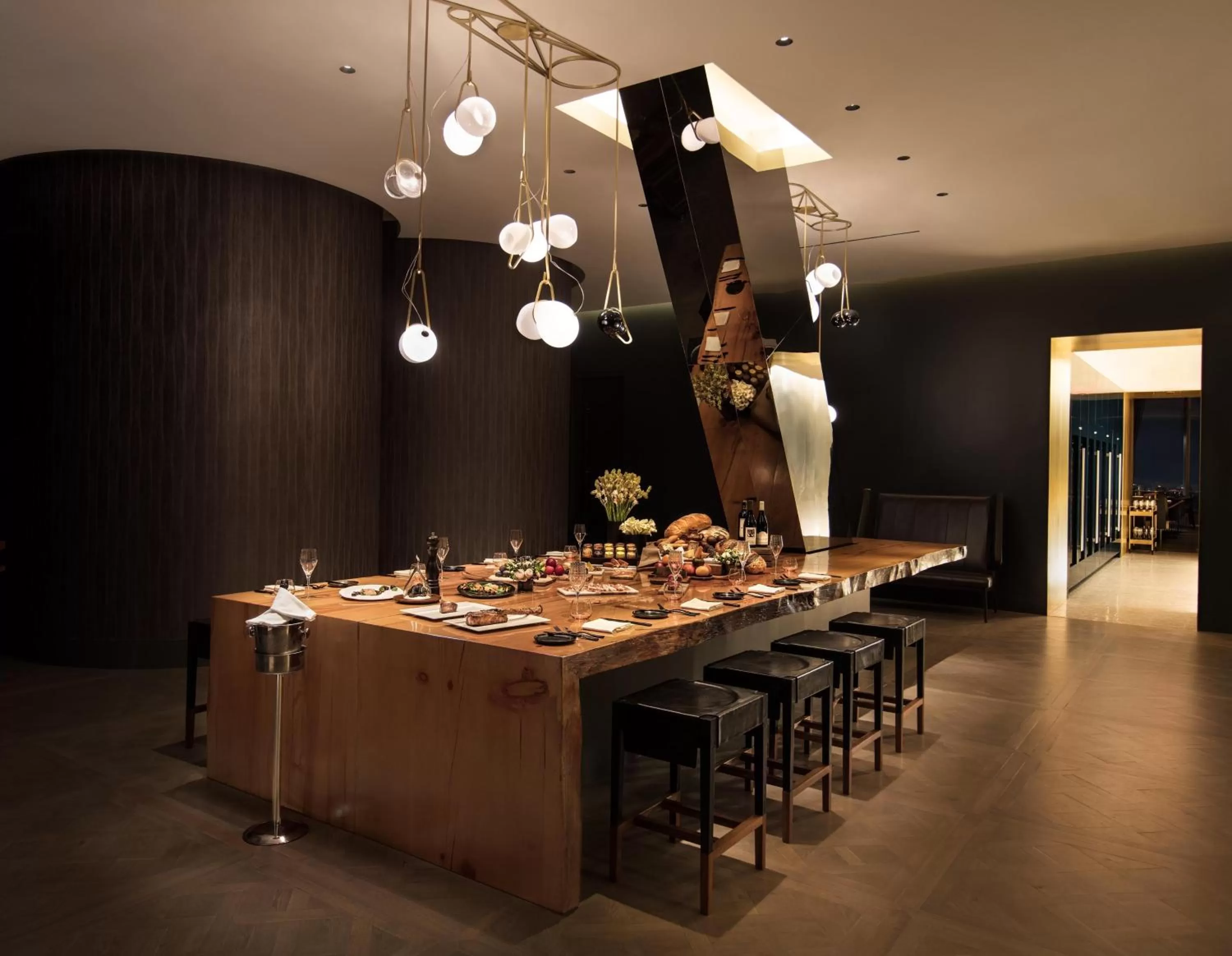 Restaurant/places to eat in InterContinental - Los Angeles Downtown by IHG