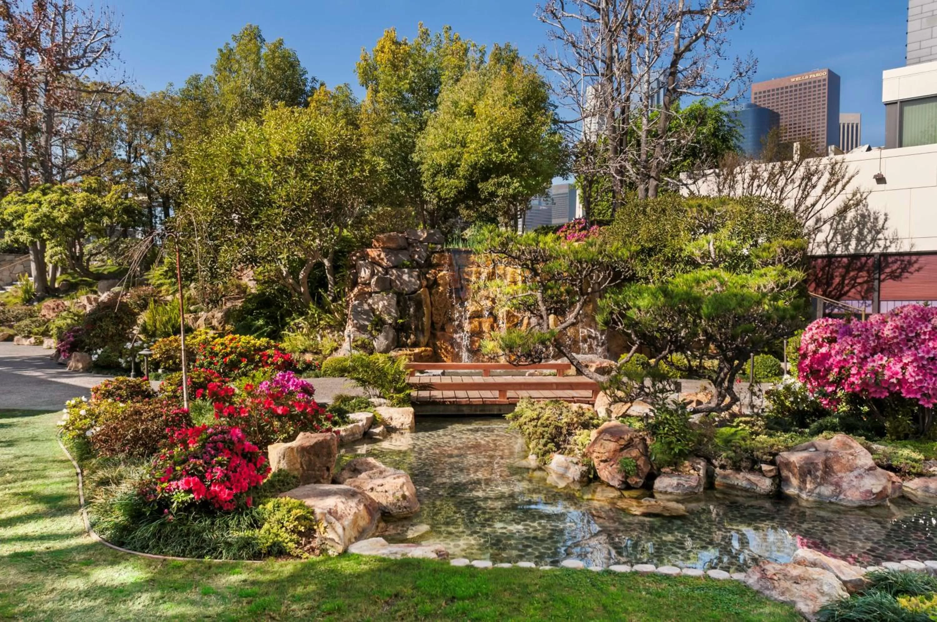 Property building in Doubletree by Hilton Los Angeles Downtown