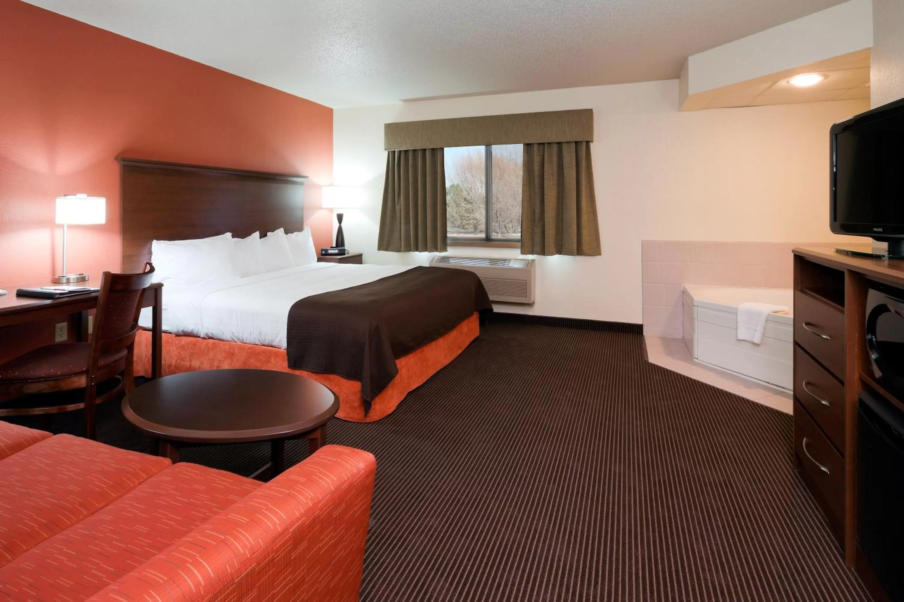 Photo of the whole room, Bed in Comfort Inn & Suites