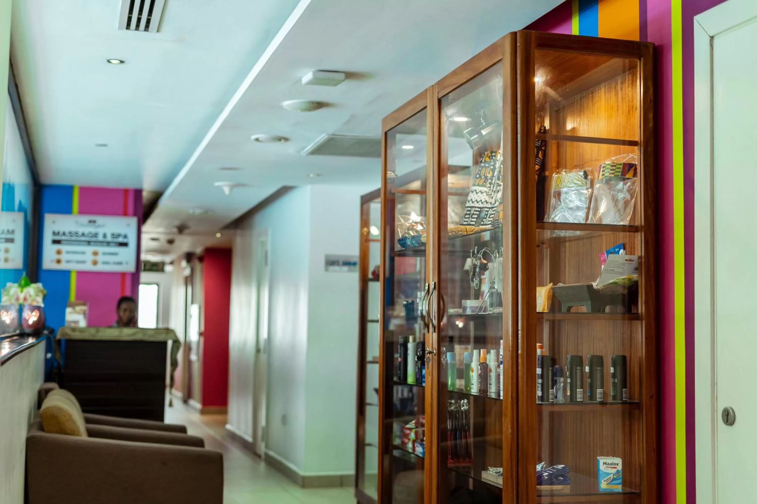 On-site shops in Ibis Styles Accra Airport
