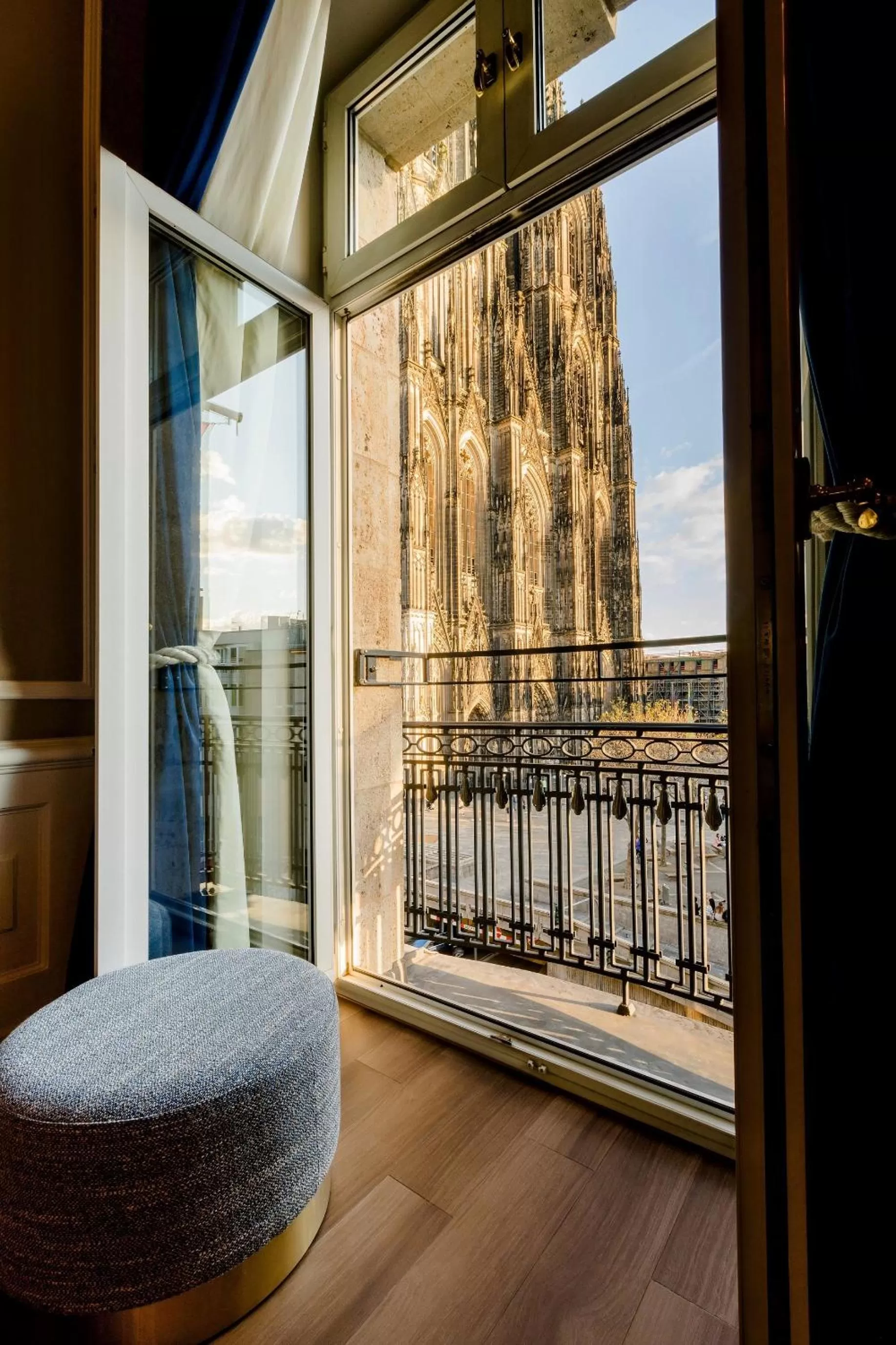 Suite with Cathedral View in Excelsior Hotel Ernst am Dom