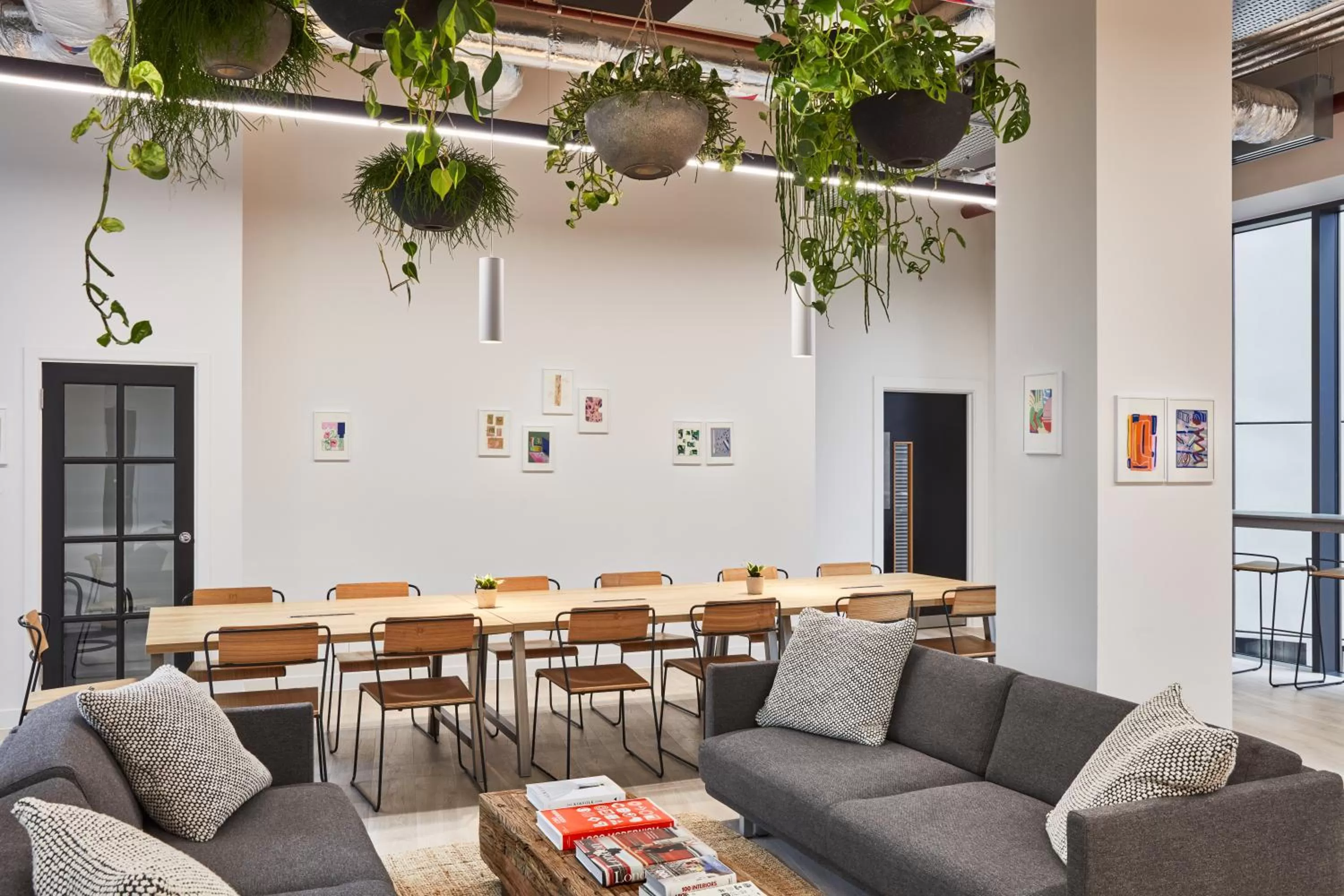 Meeting/conference room in ARK Canary Wharf