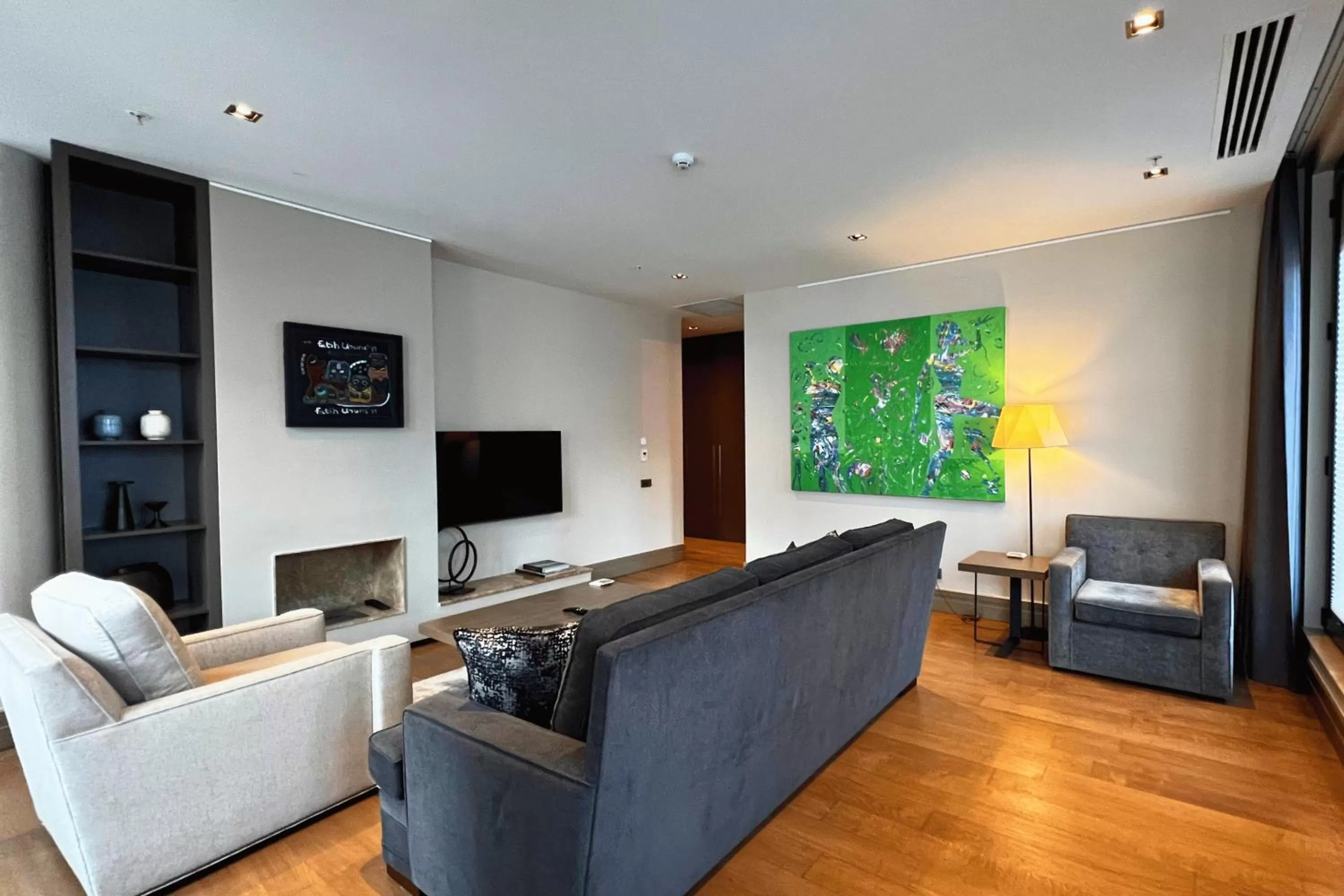 Corner Suite in Sentire Hotels & Residences