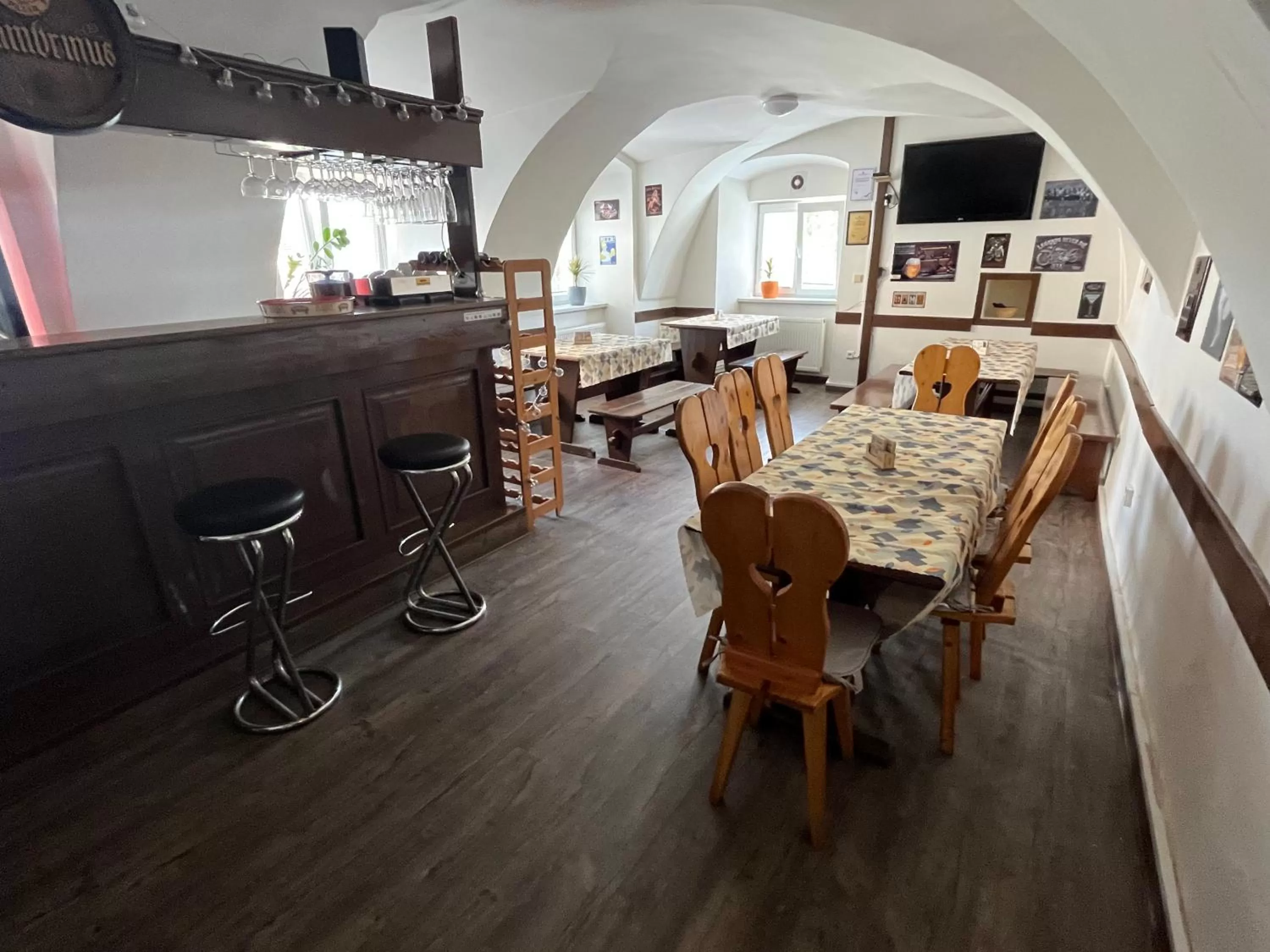 Restaurant/places to eat in H@M Penzion