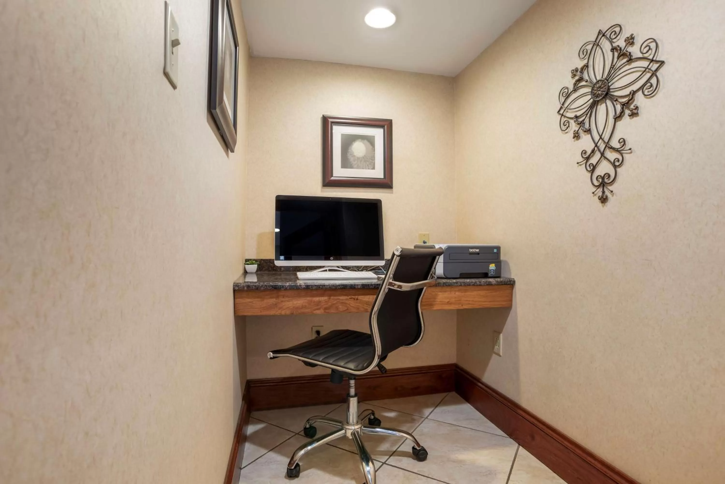 Business facilities in Best Western Vicksburg